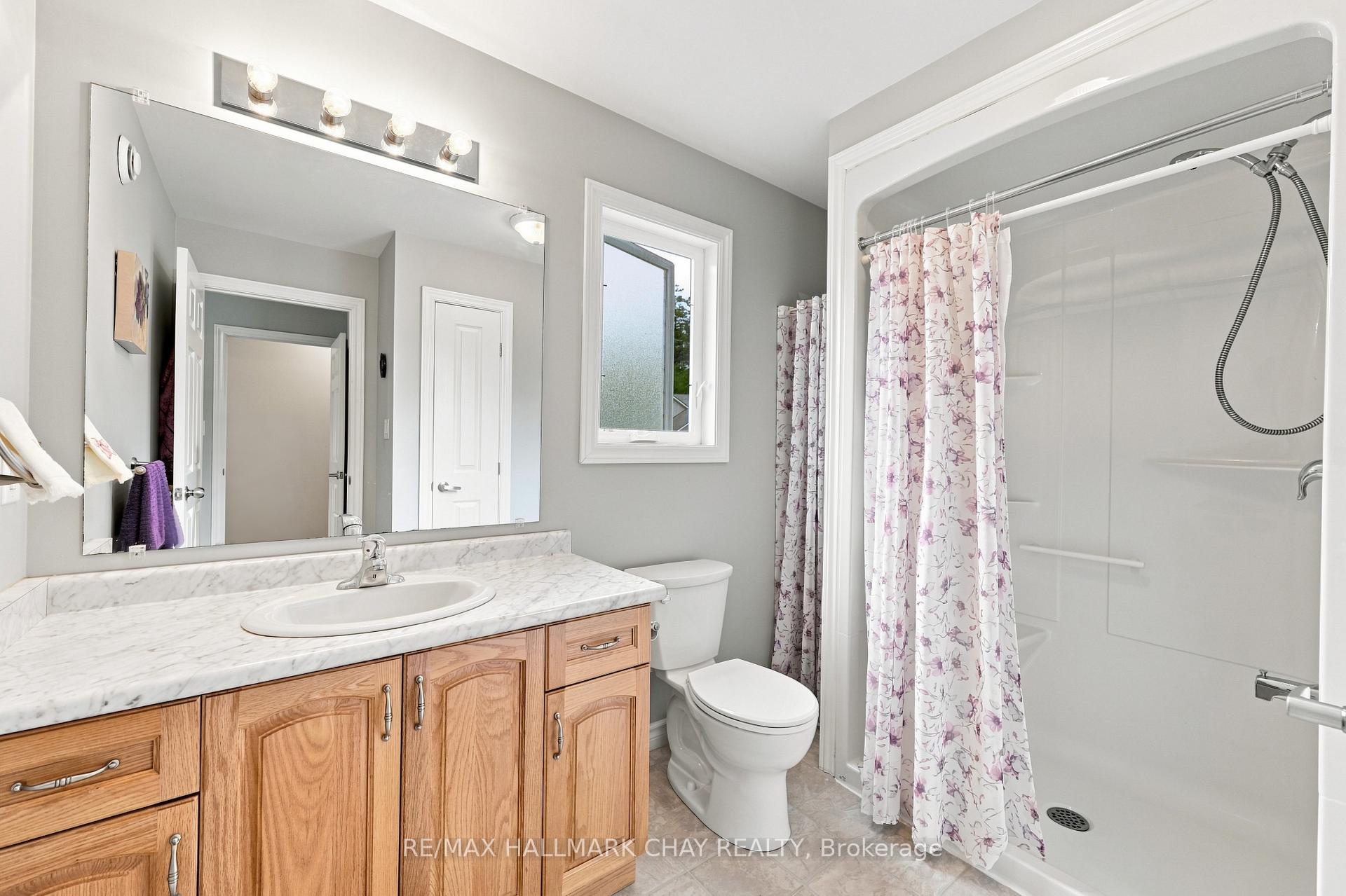 Photo 17 of 156 Pineridge Gate, Gravenhurst, Wood (Gravenhurst) — HOMEH