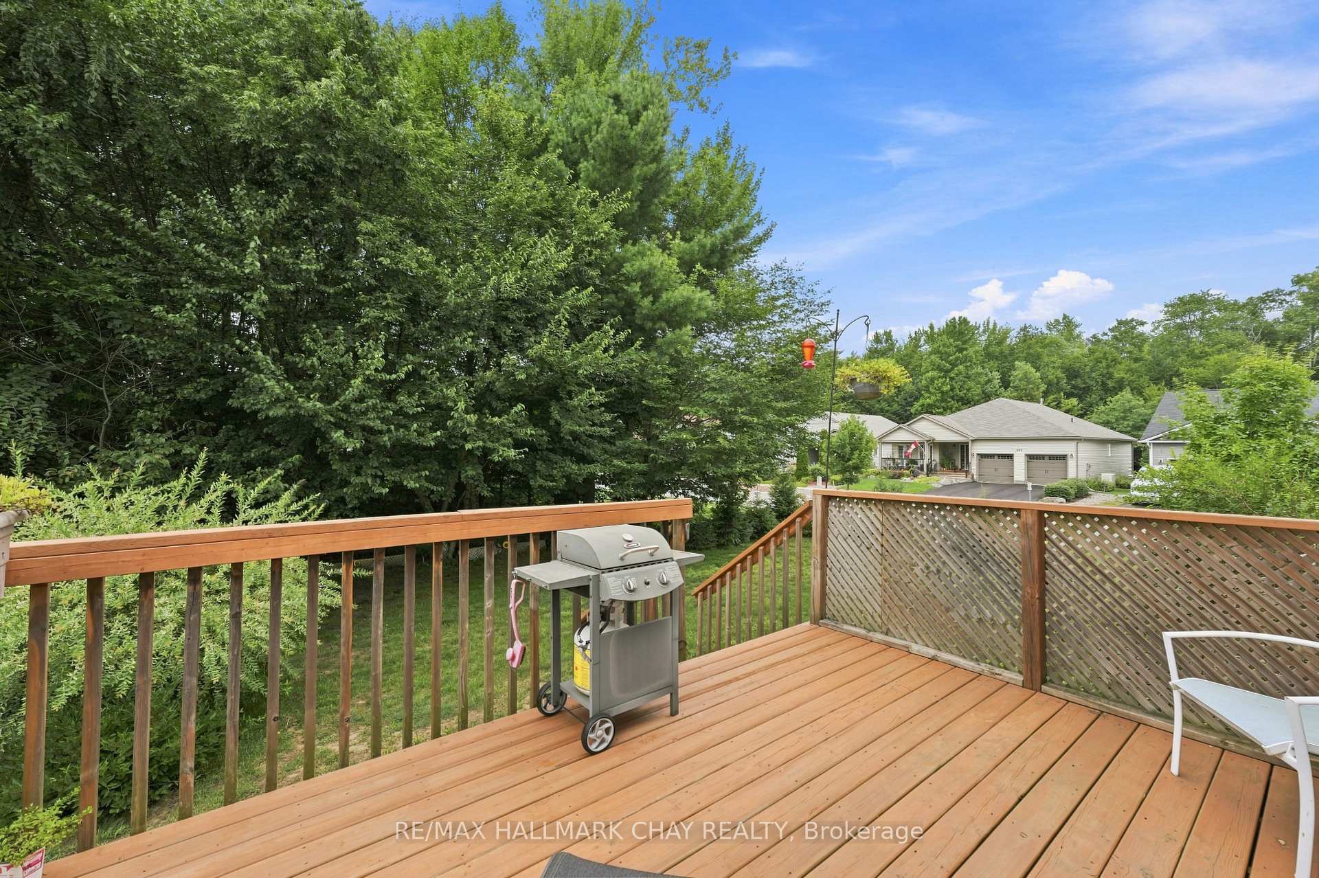 Photo 21 of 156 Pineridge Gate, Gravenhurst, Wood (Gravenhurst) — HOMEH