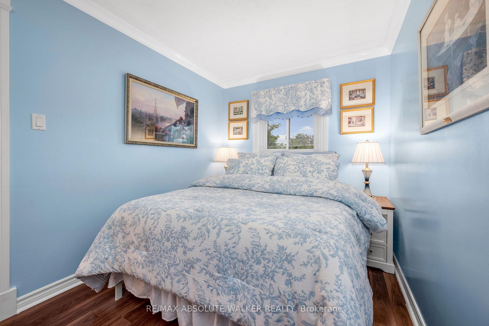 Photo 20 of 1752 Stonehenge Crescent, Ottawa, Pineview — HOMEH