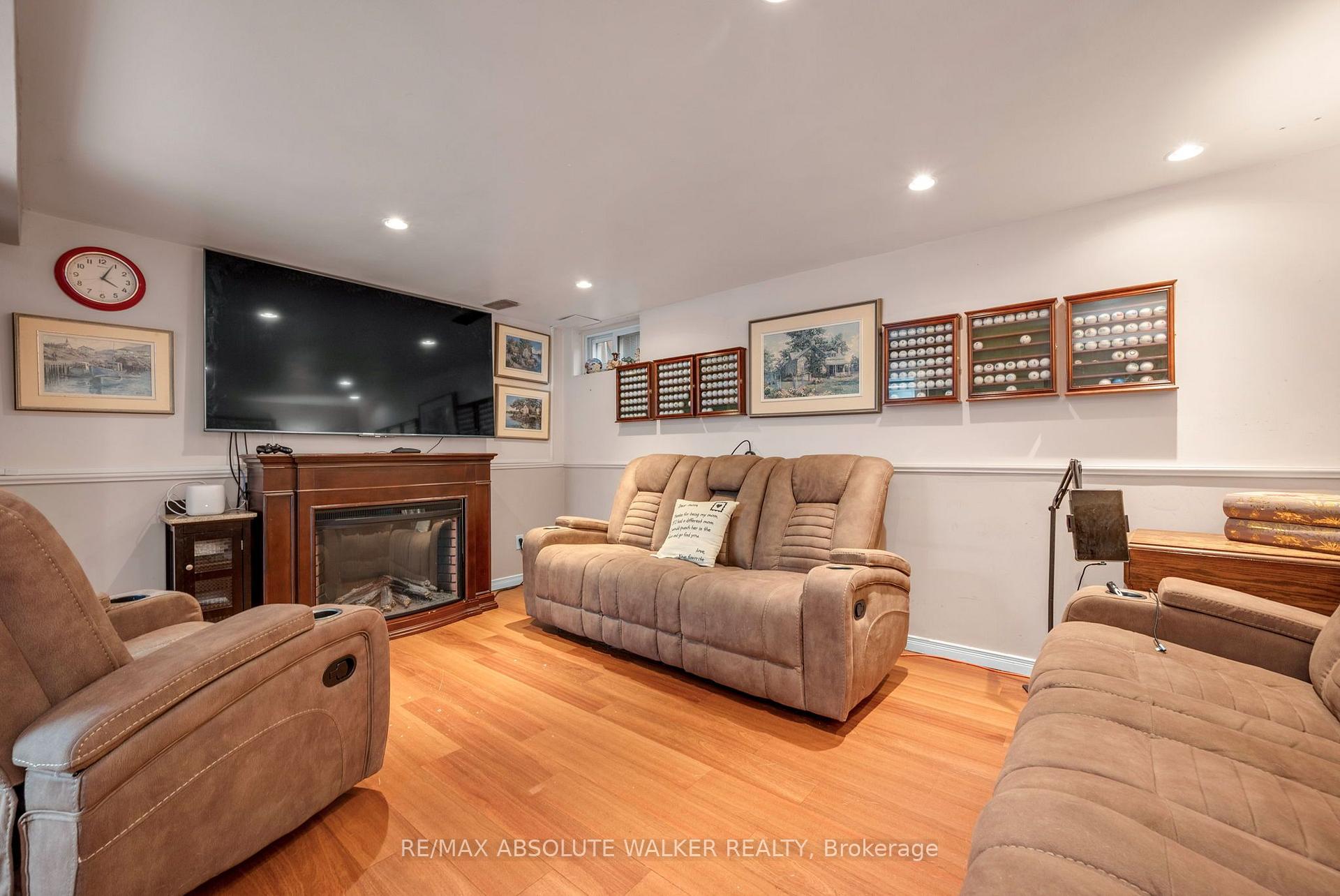 Photo 22 of 1752 Stonehenge Crescent, Ottawa, Pineview — HOMEH