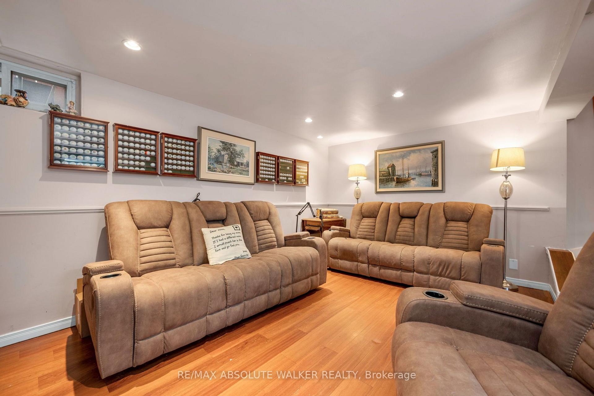 Photo 23 of 1752 Stonehenge Crescent, Ottawa, Pineview — HOMEH