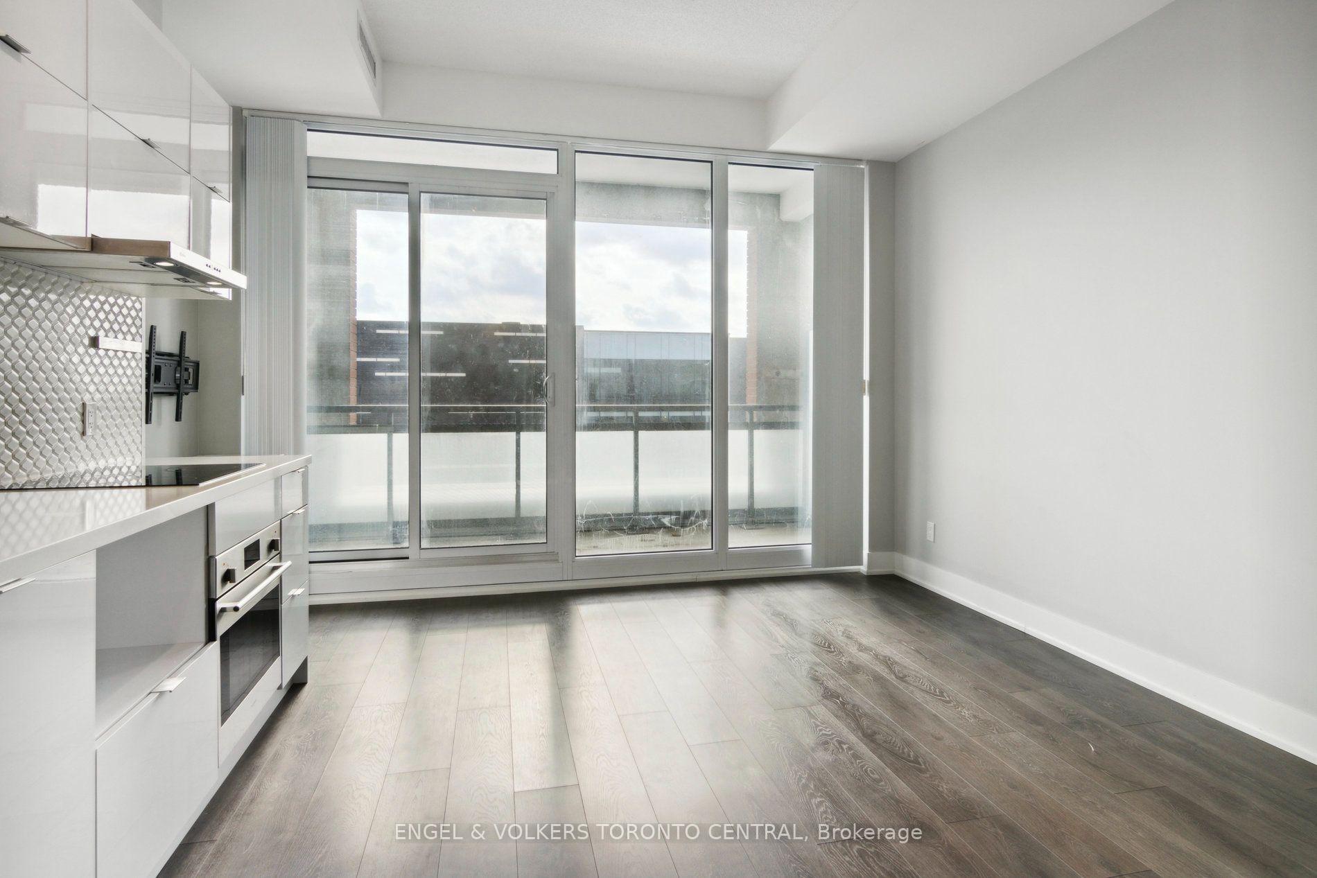 Photo 12 of Unit 401, 180 Enterprise Boulevard, Markham, Unionville — HOMEH