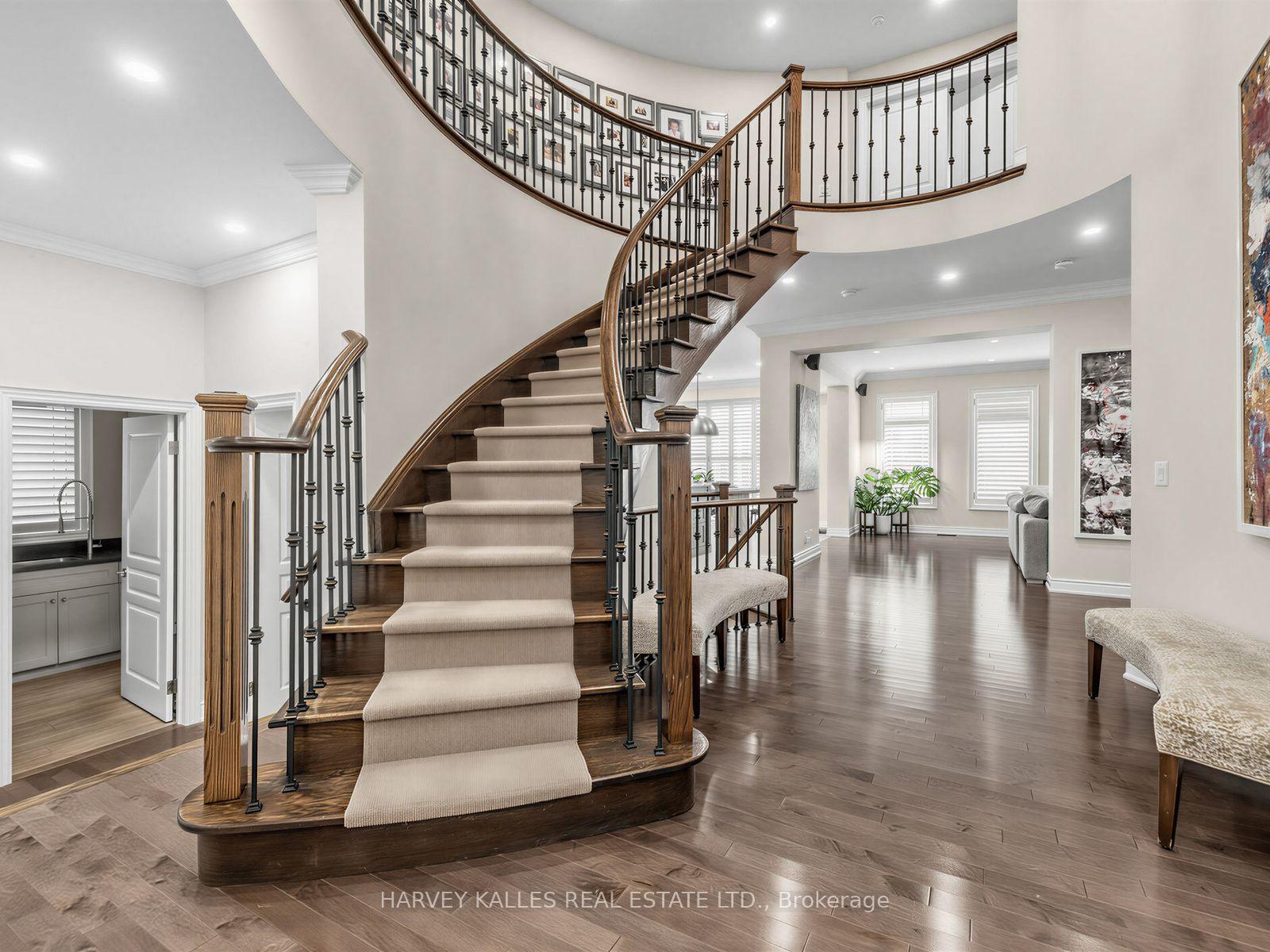 Photo 19 of 40 Altus Park Drive, Vaughan, Patterson — HOMEH