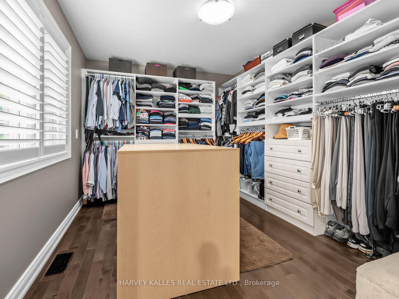 Photo 24 of 40 Altus Park Drive, Vaughan, Patterson — HOMEH