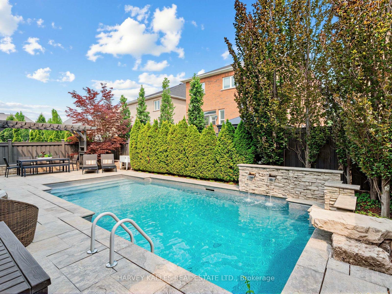 Photo 38 of 40 Altus Park Drive, Vaughan, Patterson — HOMEH