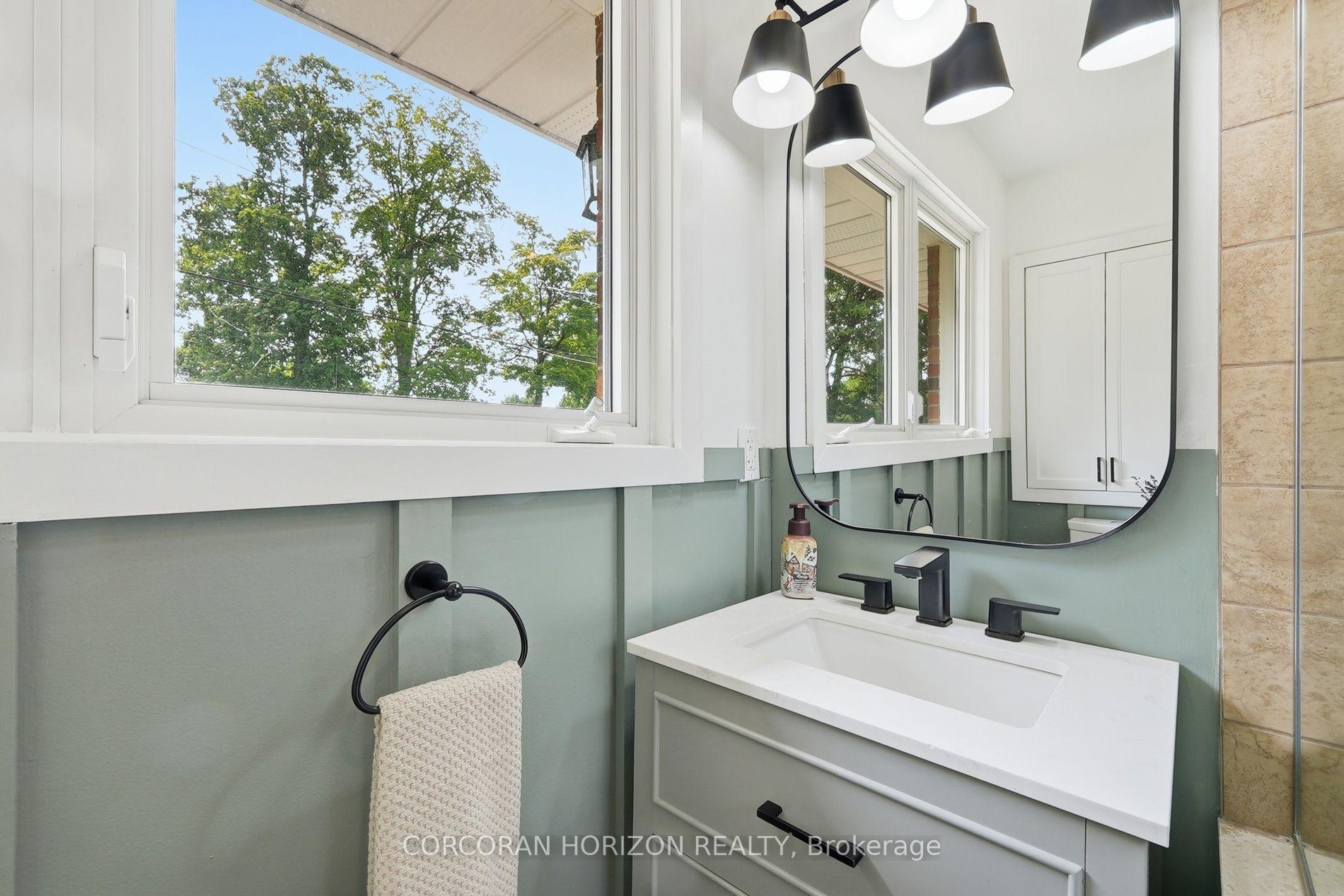 Photo 23 of 491 St George Street E, Centre Wellington, Fergus — HOMEH