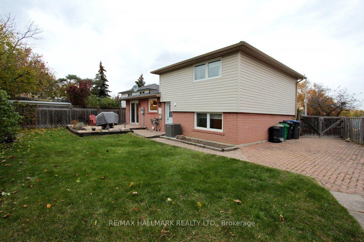 Photo 22 of Unit Main Floor, 42 Abbey Road, Brampton, Brampton East — HOMEH