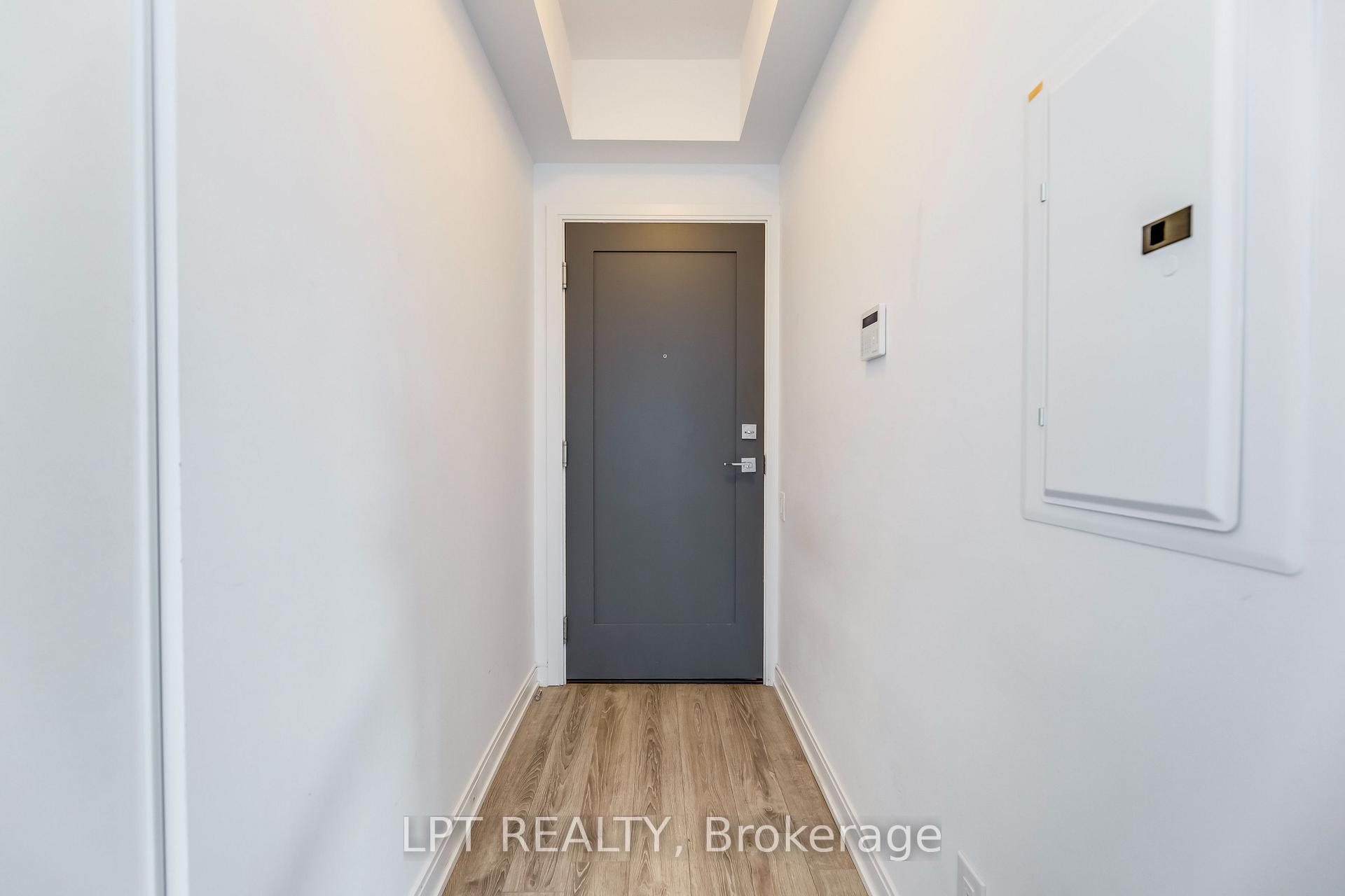 Photo 2 of Unit 1403, 42 Charles Street E, Toronto, Church-Yonge Corridor — HOMEH