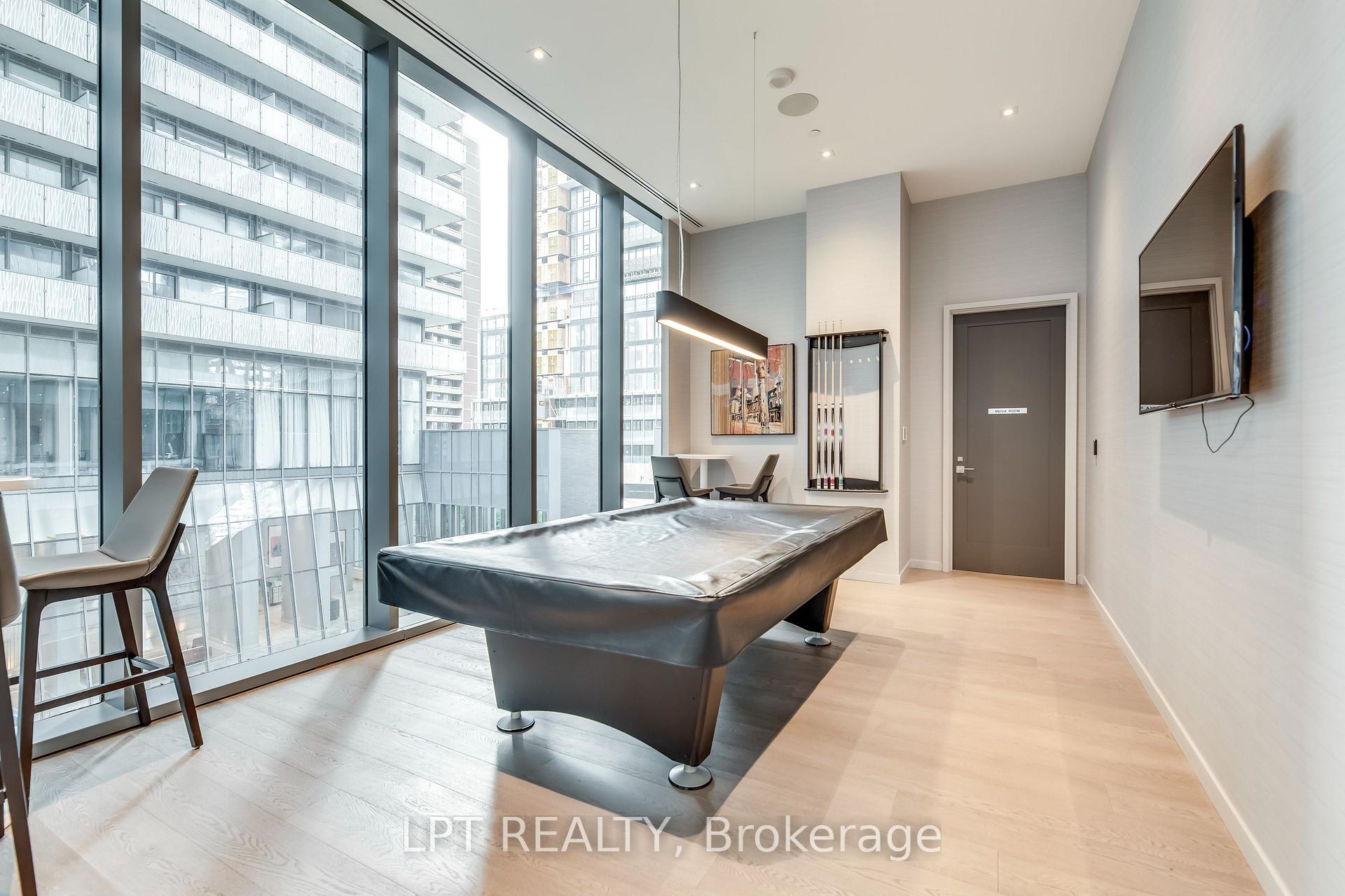 Photo 15 of Unit 1403, 42 Charles Street E, Toronto, Church-Yonge Corridor — HOMEH