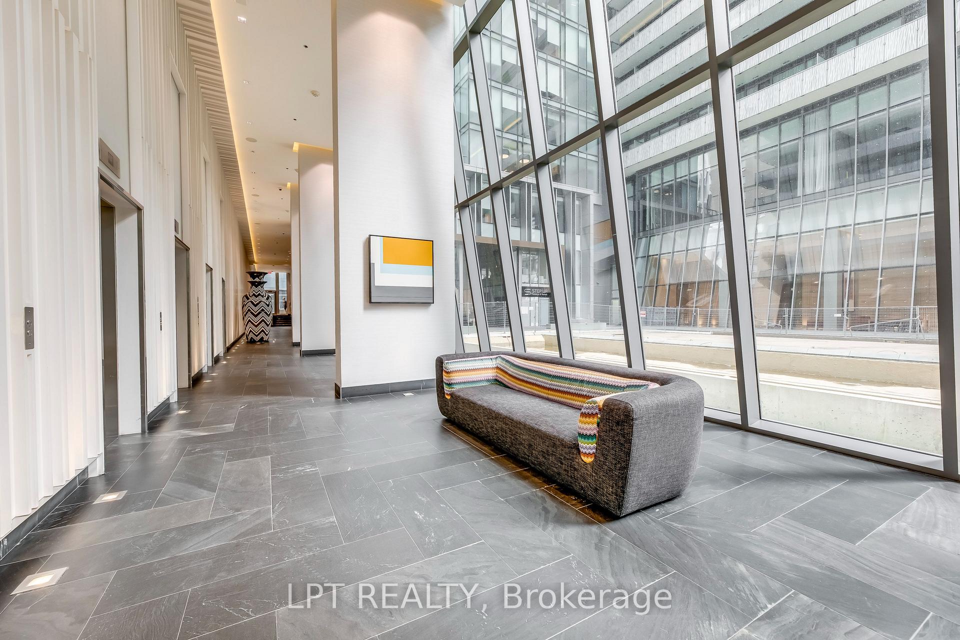 Photo 16 of Unit 1403, 42 Charles Street E, Toronto, Church-Yonge Corridor — HOMEH