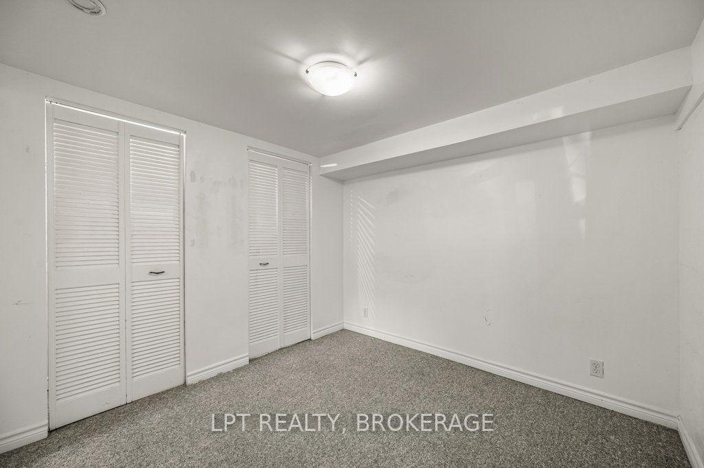 Photo 17 of 374 Barrie Street, Kingston, East of Sir John A. Blvd — HOMEH