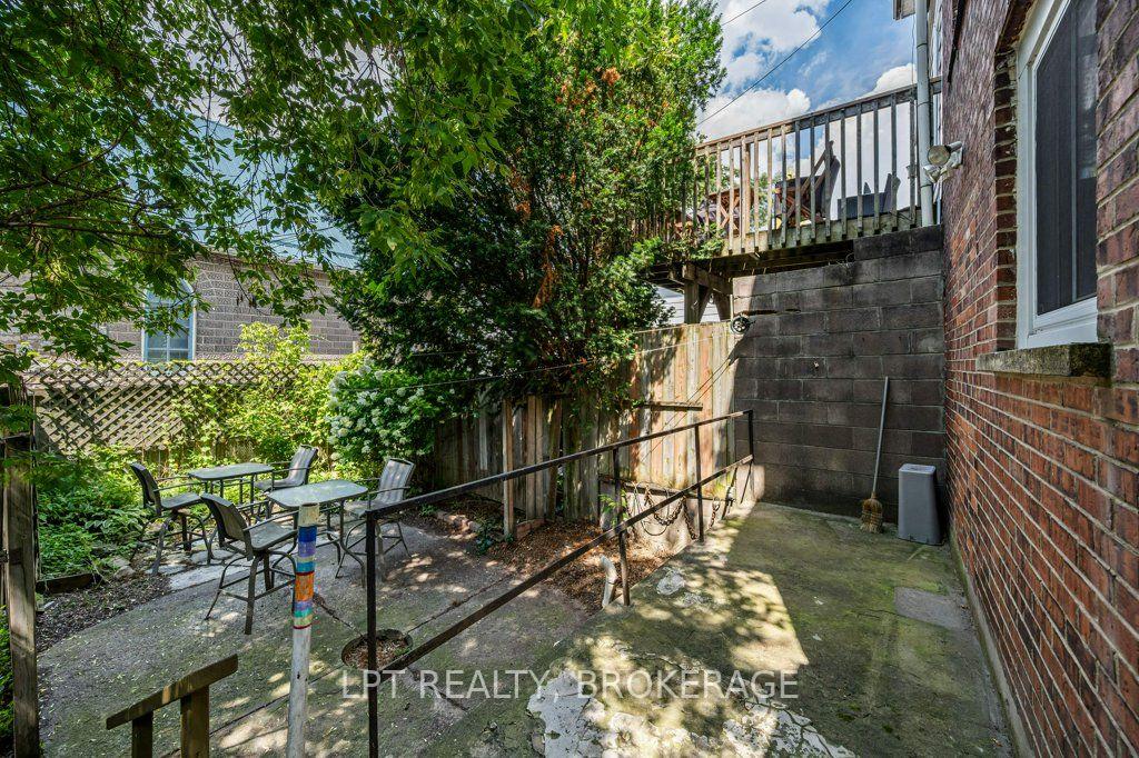 Photo 45 of 374 Barrie Street, Kingston, East of Sir John A. Blvd — HOMEH