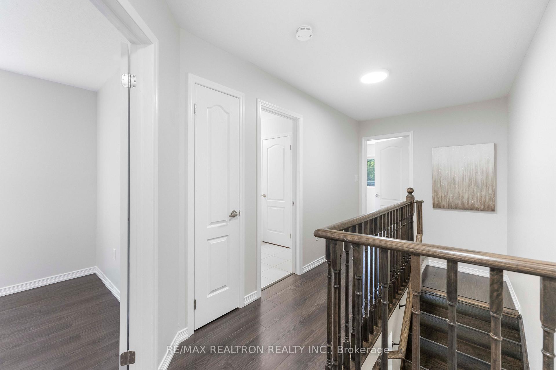 Photo 16 of 25 Robinson Street, Barrie, Allandale — HOMEH