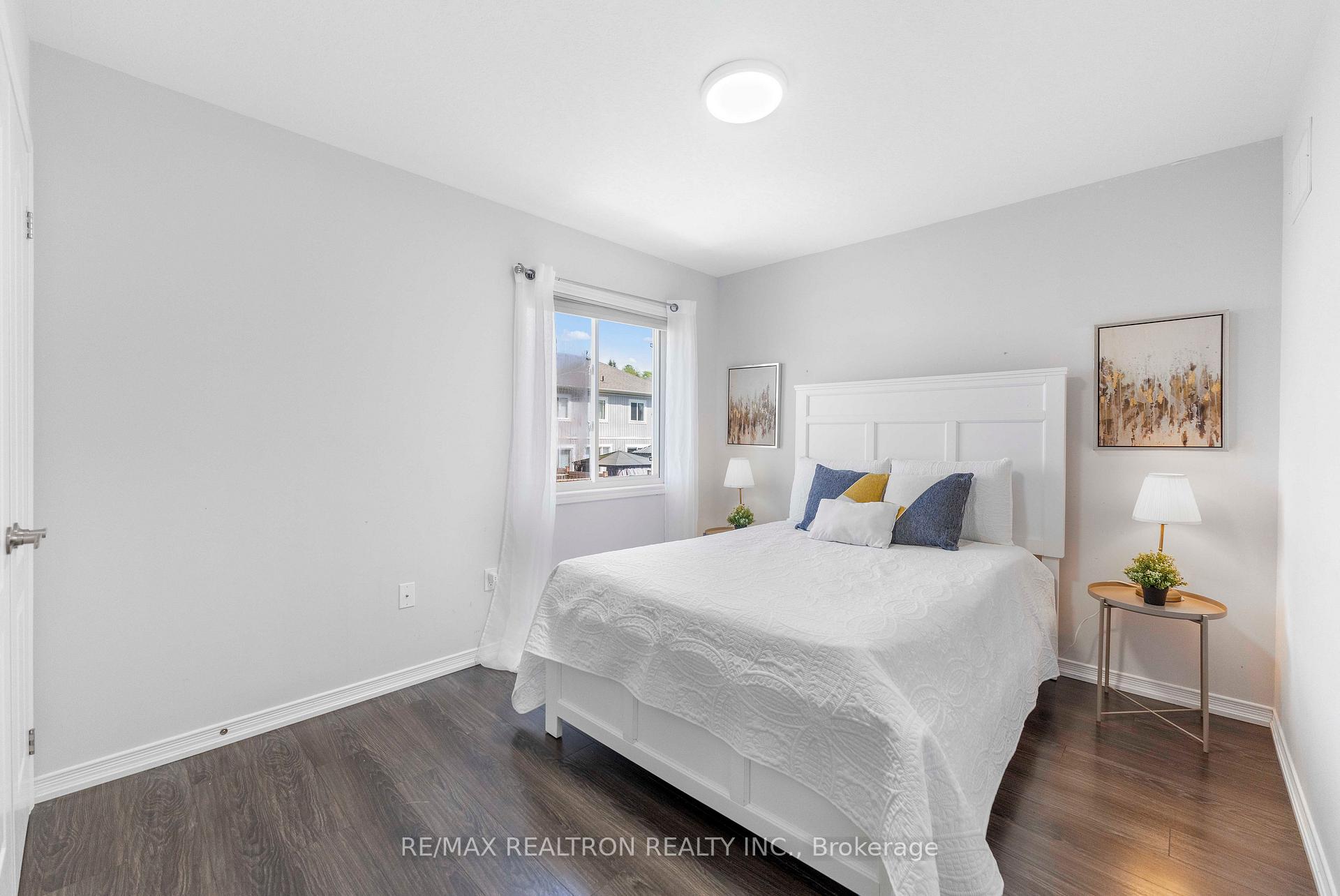 Photo 23 of 25 Robinson Street, Barrie, Allandale — HOMEH
