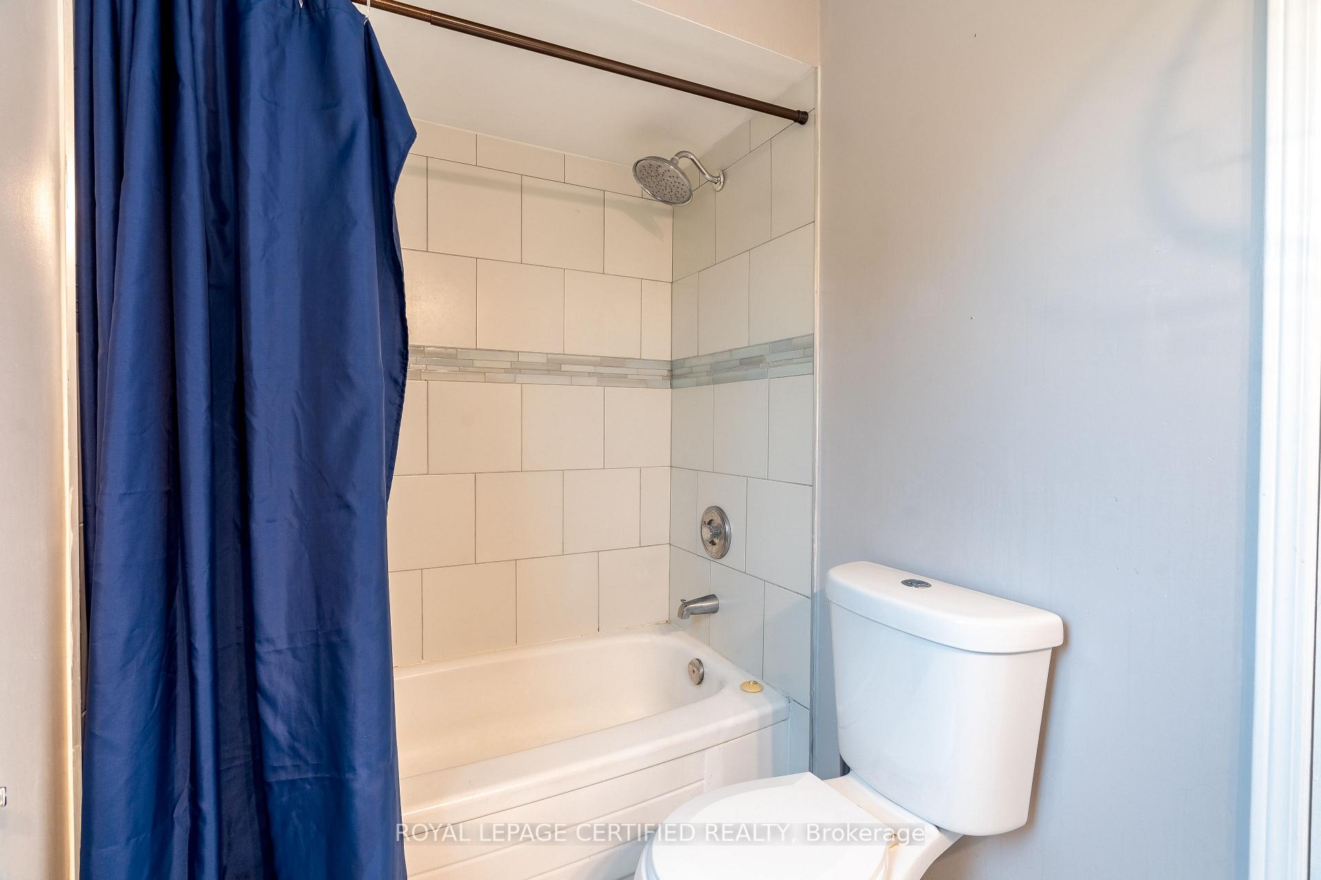 Photo 19 of 976 Grandview Street N, Oshawa, Pinecrest — HOMEH