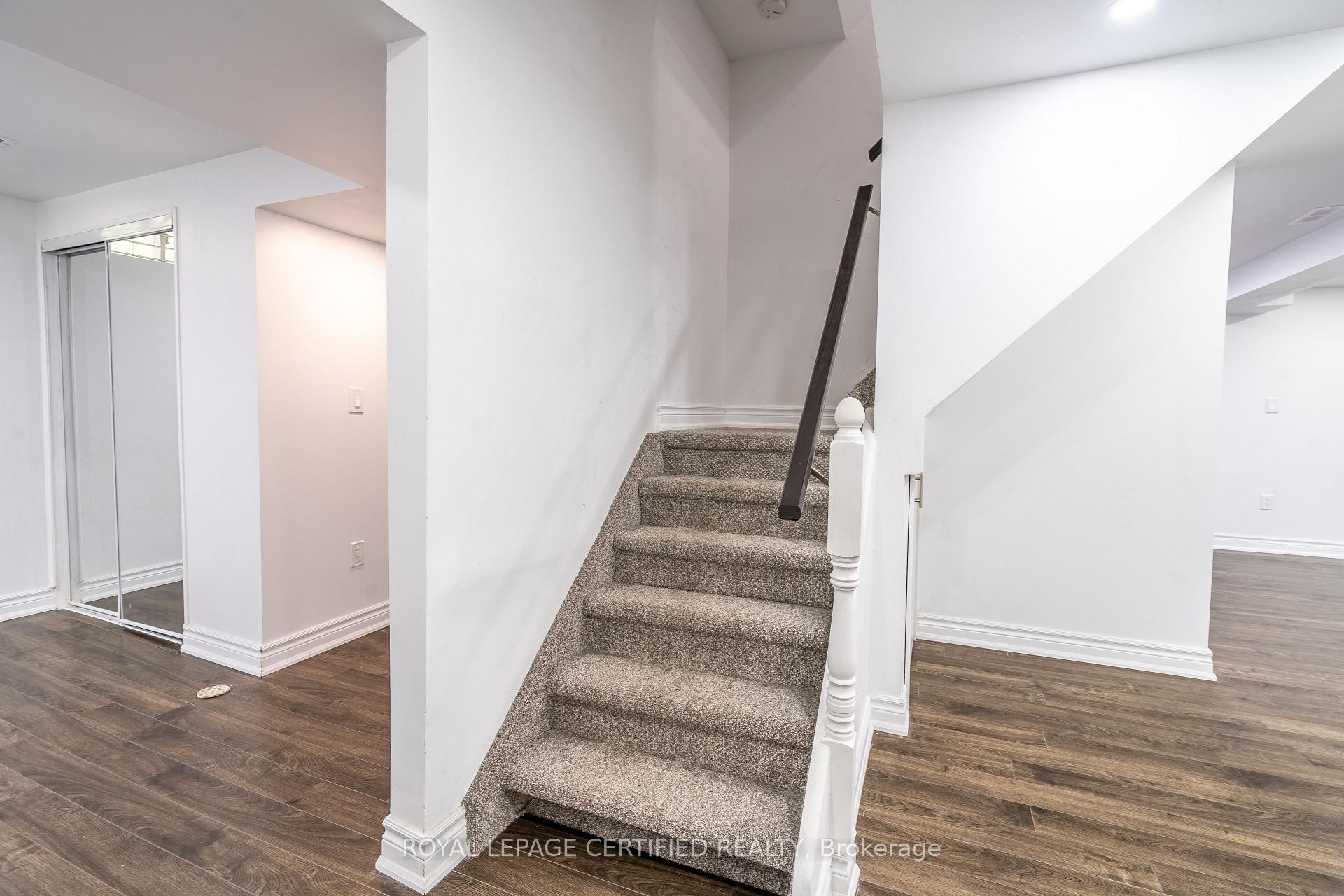 Photo 26 of 976 Grandview Street N, Oshawa, Pinecrest — HOMEH