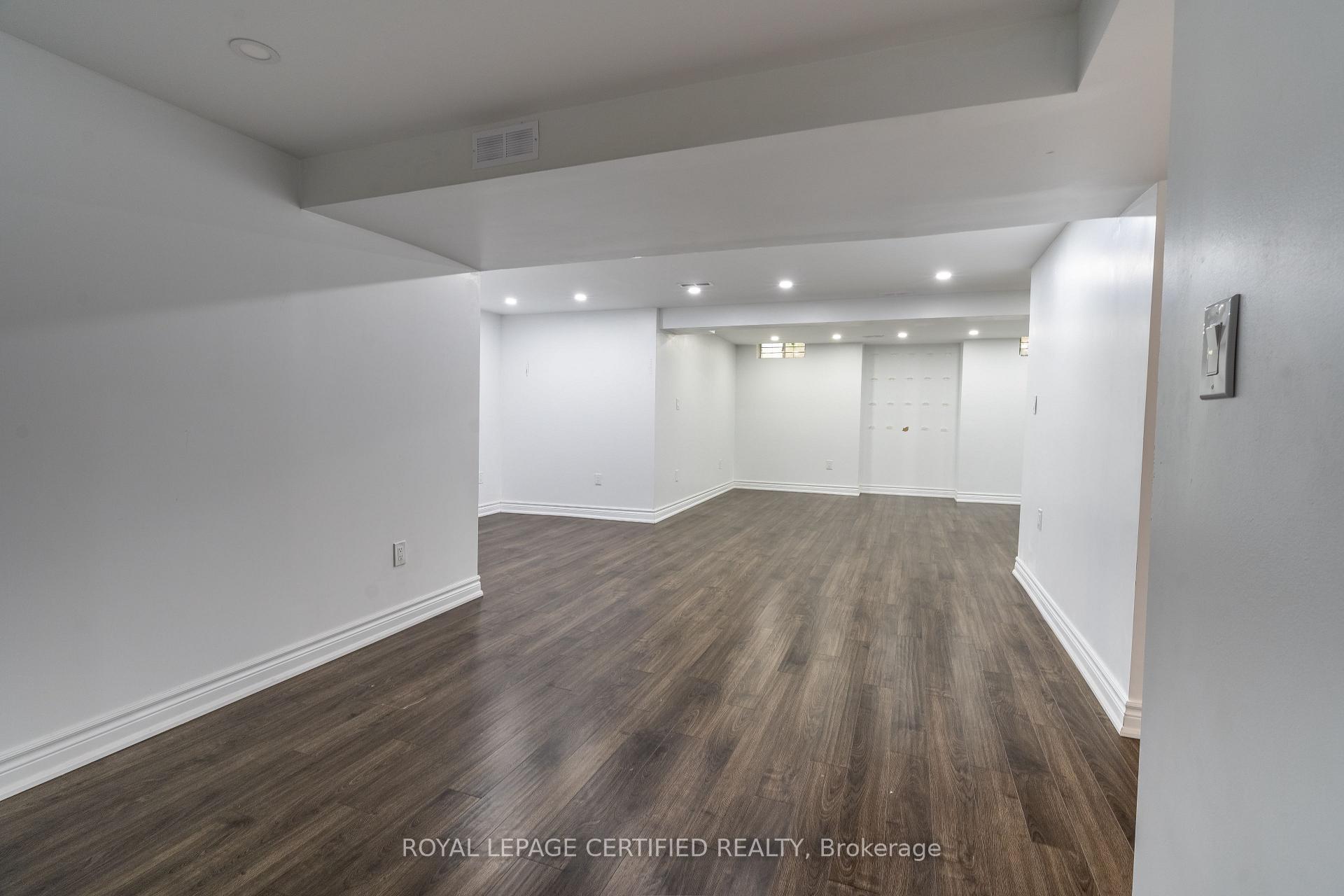 Photo 30 of 976 Grandview Street N, Oshawa, Pinecrest — HOMEH