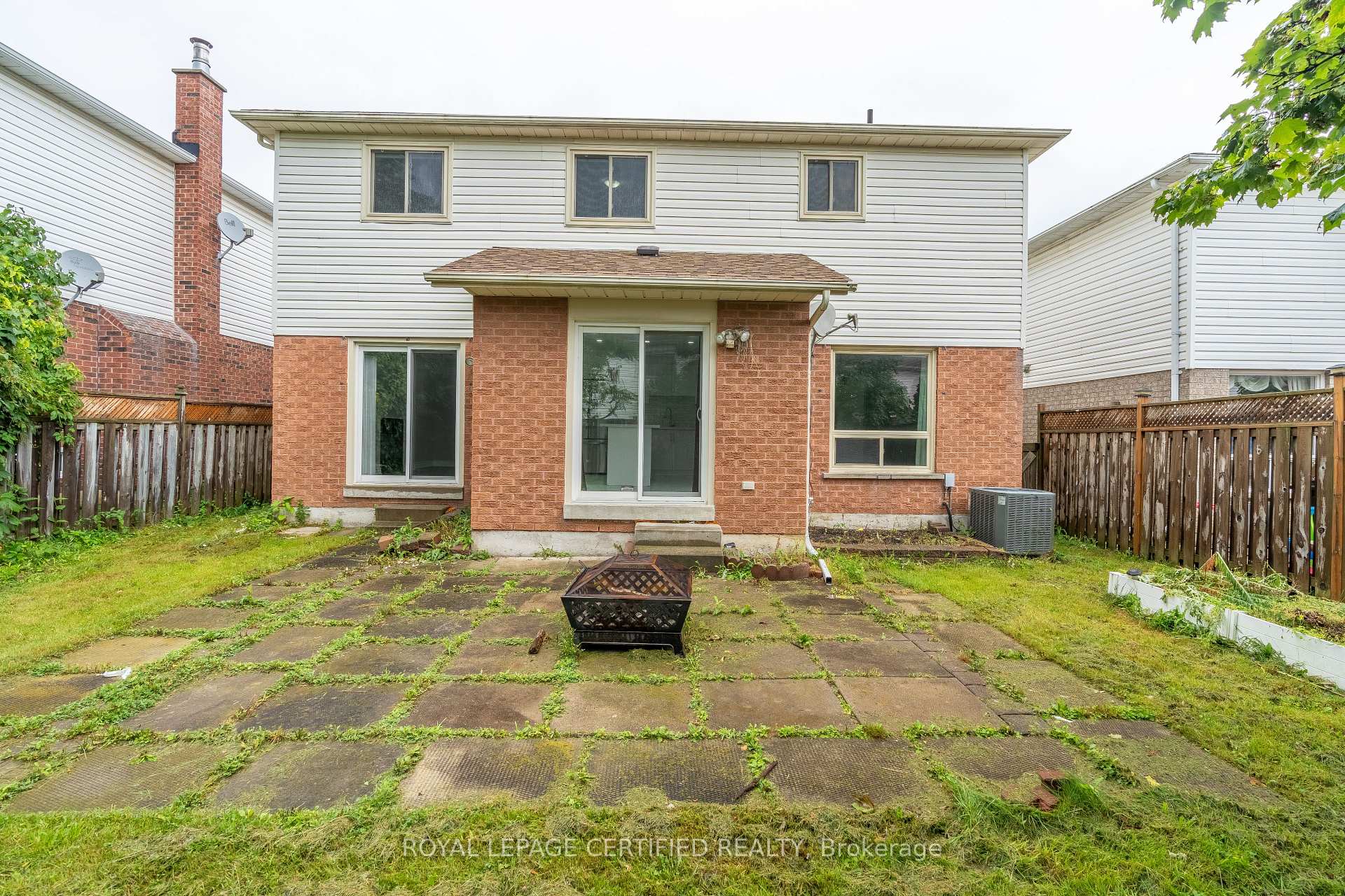 Photo 39 of 976 Grandview Street N, Oshawa, Pinecrest — HOMEH