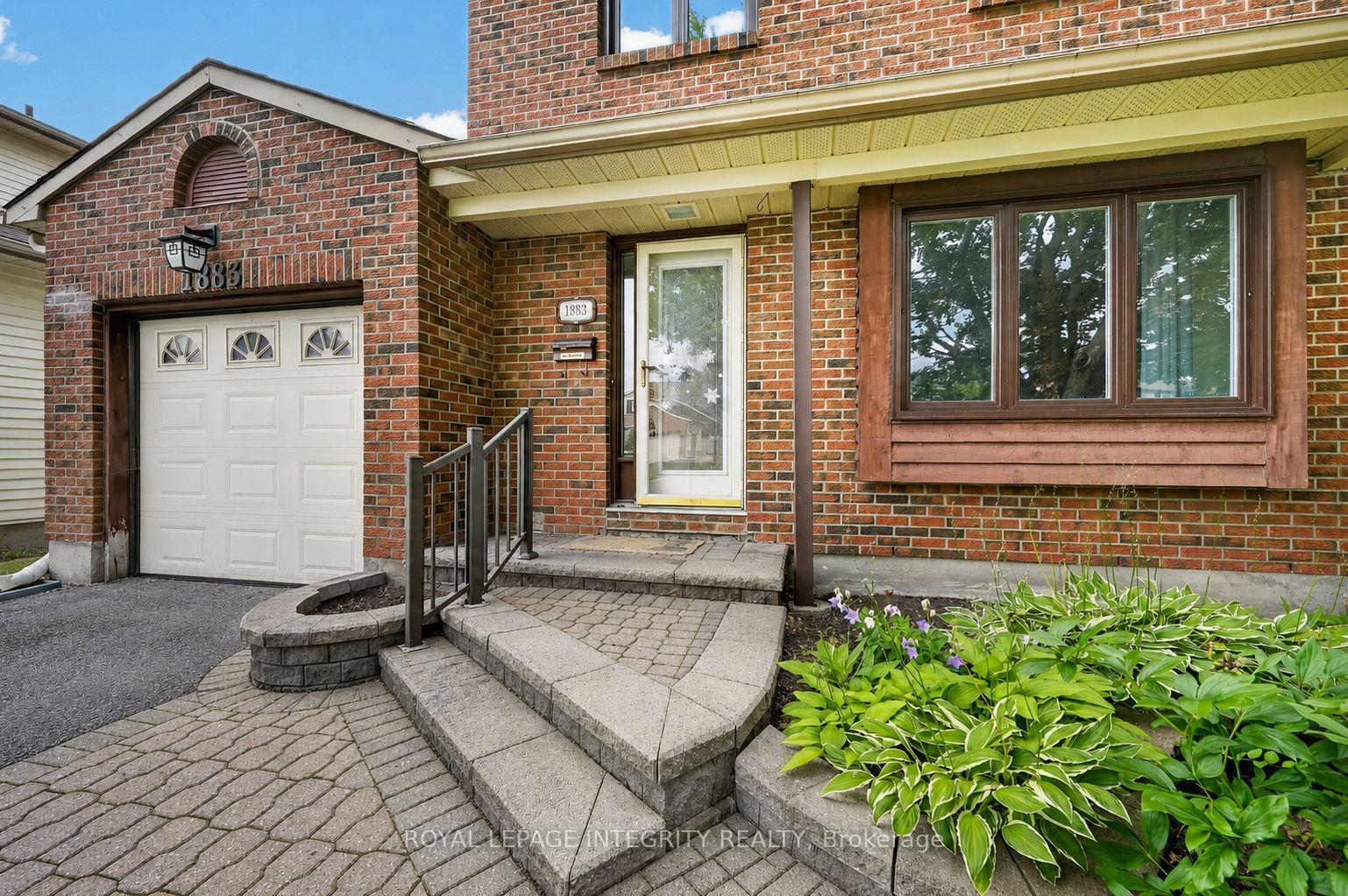 Photo 4 of 1883 Des Prairies Avenue, Ottawa, Queenswood Heights South — HOMEH