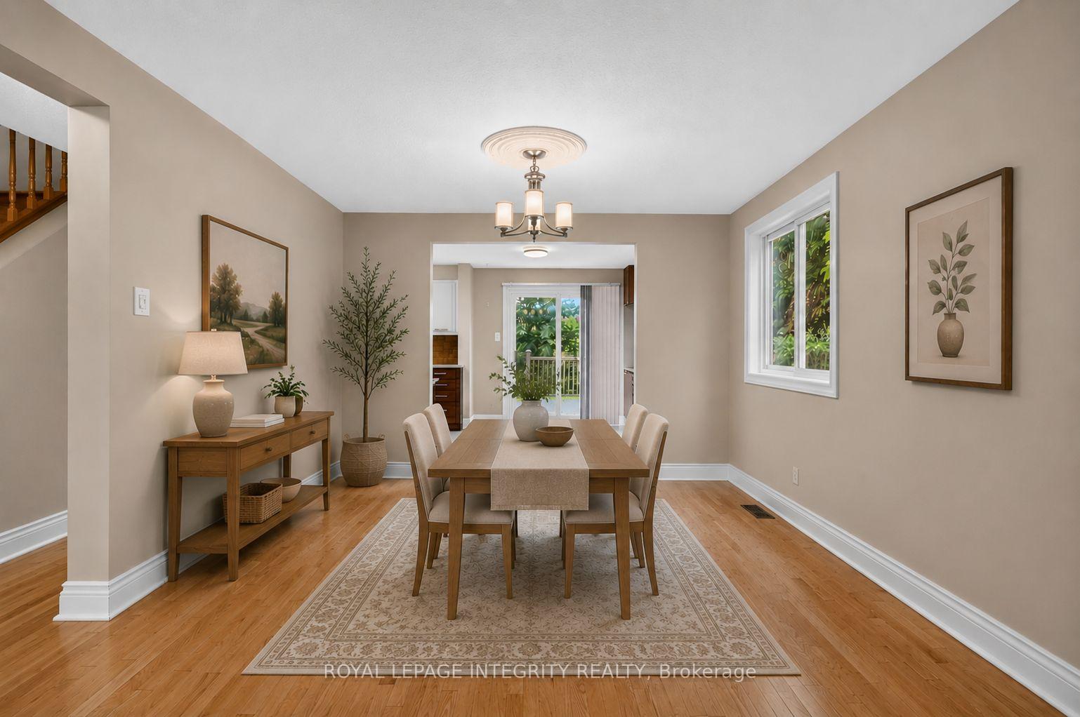 Photo 10 of 1883 Des Prairies Avenue, Ottawa, Queenswood Heights South — HOMEH