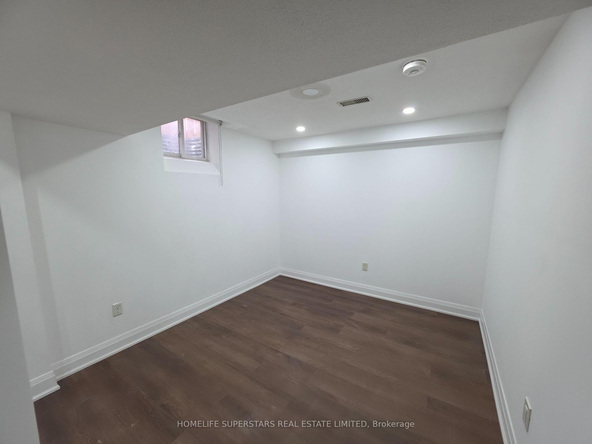 Photo 5 of Unit Basement, 5 Big Moe Crescent, Brampton, Bram East — HOMEH