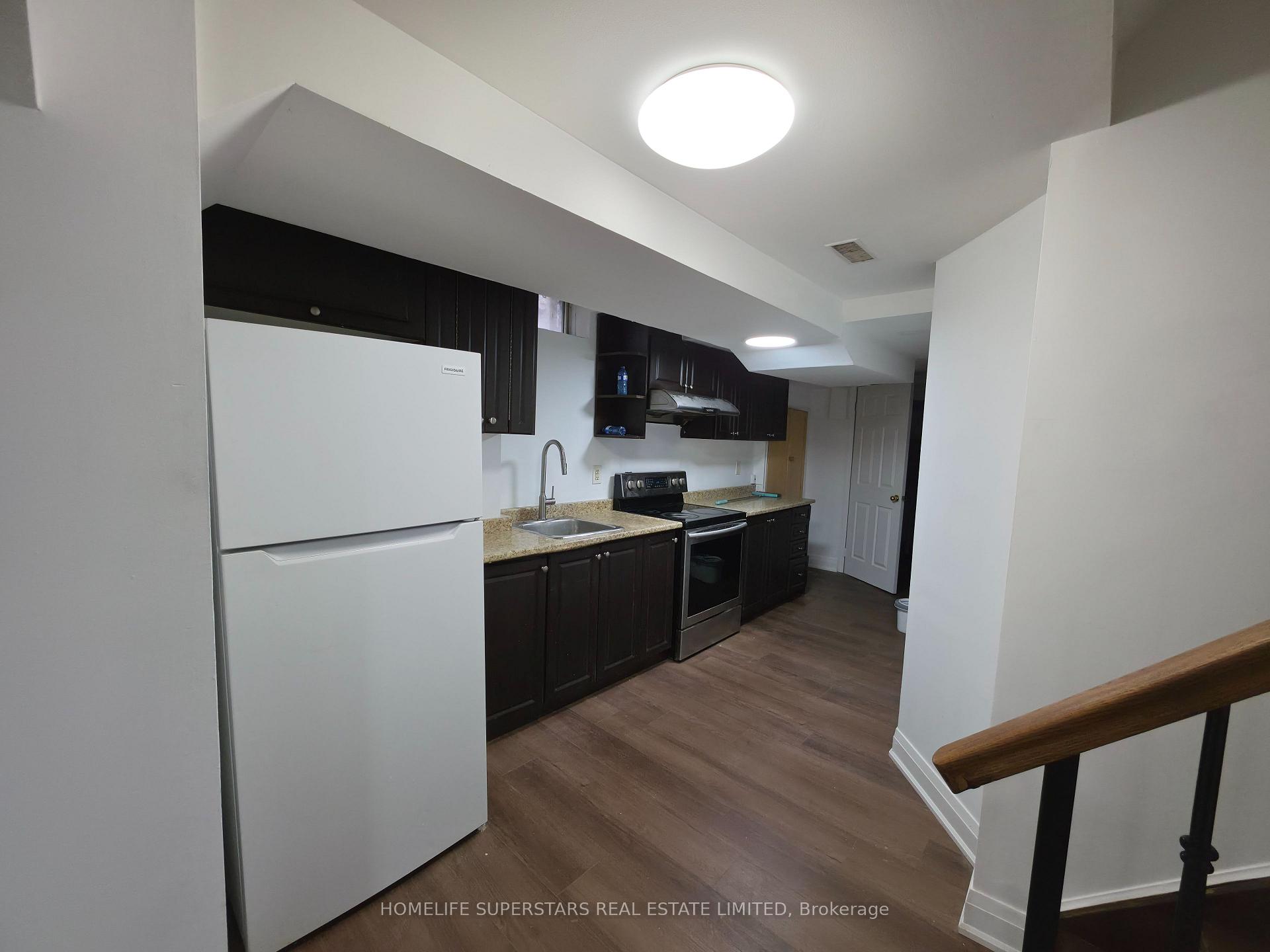 Photo 7 of Unit Basement, 5 Big Moe Crescent, Brampton, Bram East — HOMEH