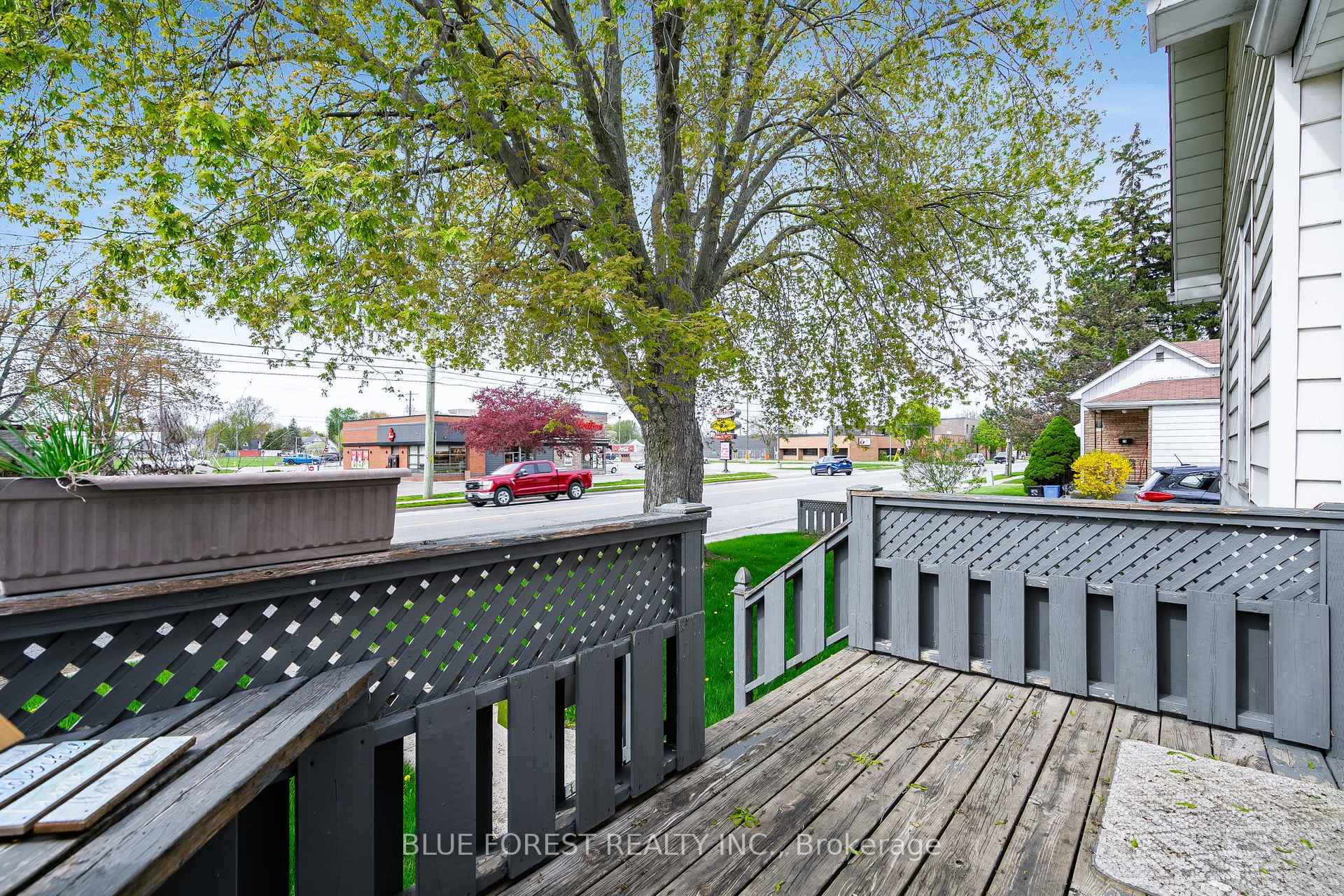 Photo 18 of 30 Park Avenue E, Chatham-Kent, Chatham — HOMEH