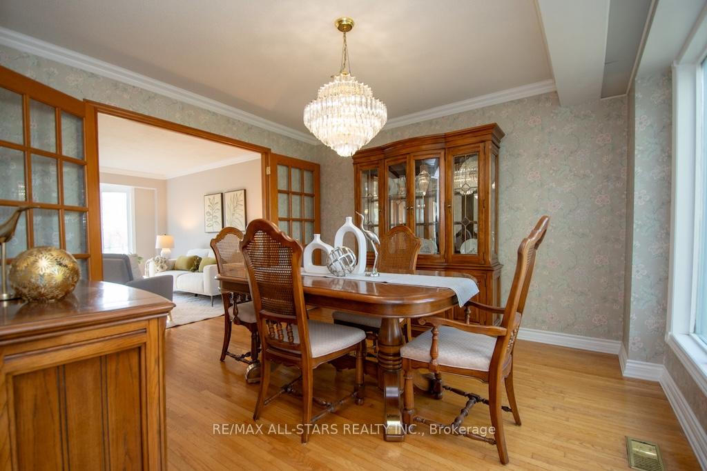 Photo 12 of 29 Mcdonagh Drive, Kawartha Lakes, Lindsay — HOMEH