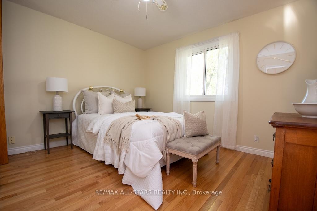 Photo 25 of 29 Mcdonagh Drive, Kawartha Lakes, Lindsay — HOMEH