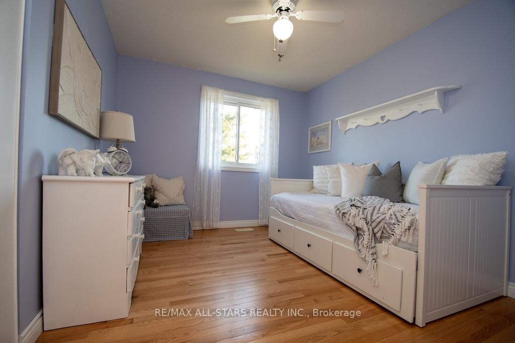 Photo 27 of 29 Mcdonagh Drive, Kawartha Lakes, Lindsay — HOMEH