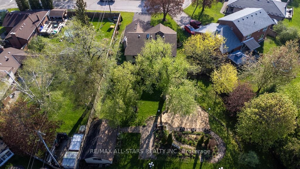Photo 31 of 29 Mcdonagh Drive, Kawartha Lakes, Lindsay — HOMEH