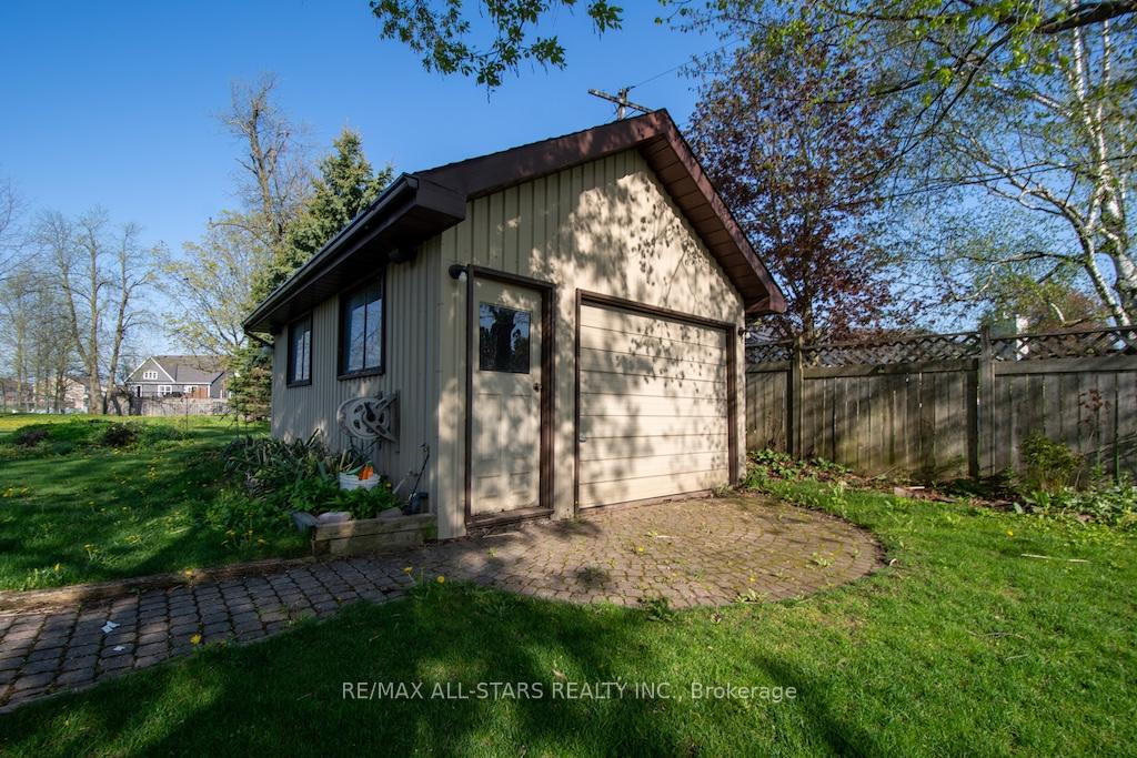 Photo 37 of 29 Mcdonagh Drive, Kawartha Lakes, Lindsay — HOMEH
