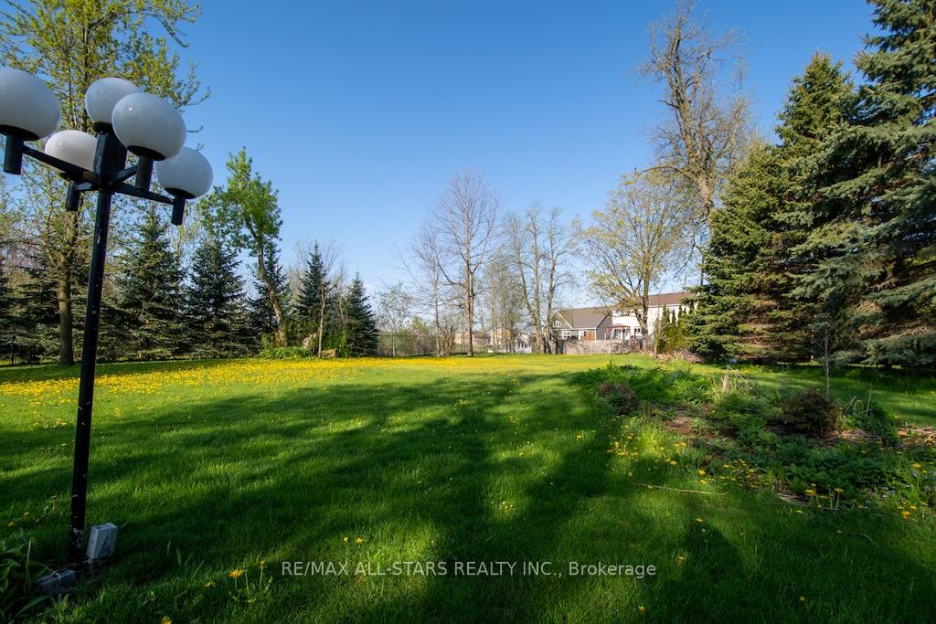 Photo 46 of 29 Mcdonagh Drive, Kawartha Lakes, Lindsay — HOMEH