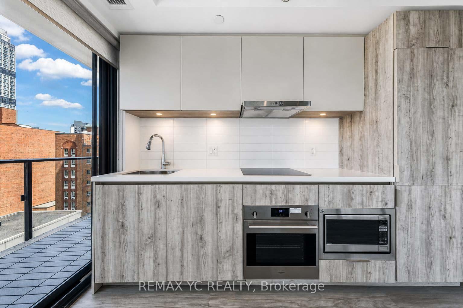 Photo 7 of Unit 803, 47 Mutual Street, Toronto, Church-Yonge Corridor — HOMEH