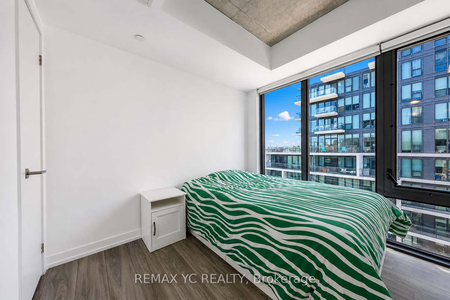 Photo 12 of Unit 803, 47 Mutual Street, Toronto, Church-Yonge Corridor — HOMEH