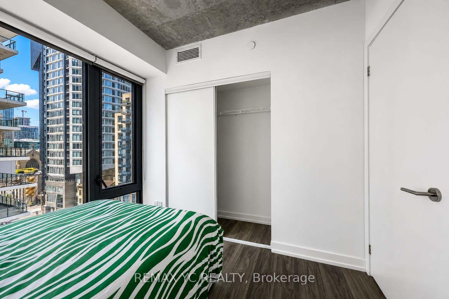 Photo 13 of Unit 803, 47 Mutual Street, Toronto, Church-Yonge Corridor — HOMEH
