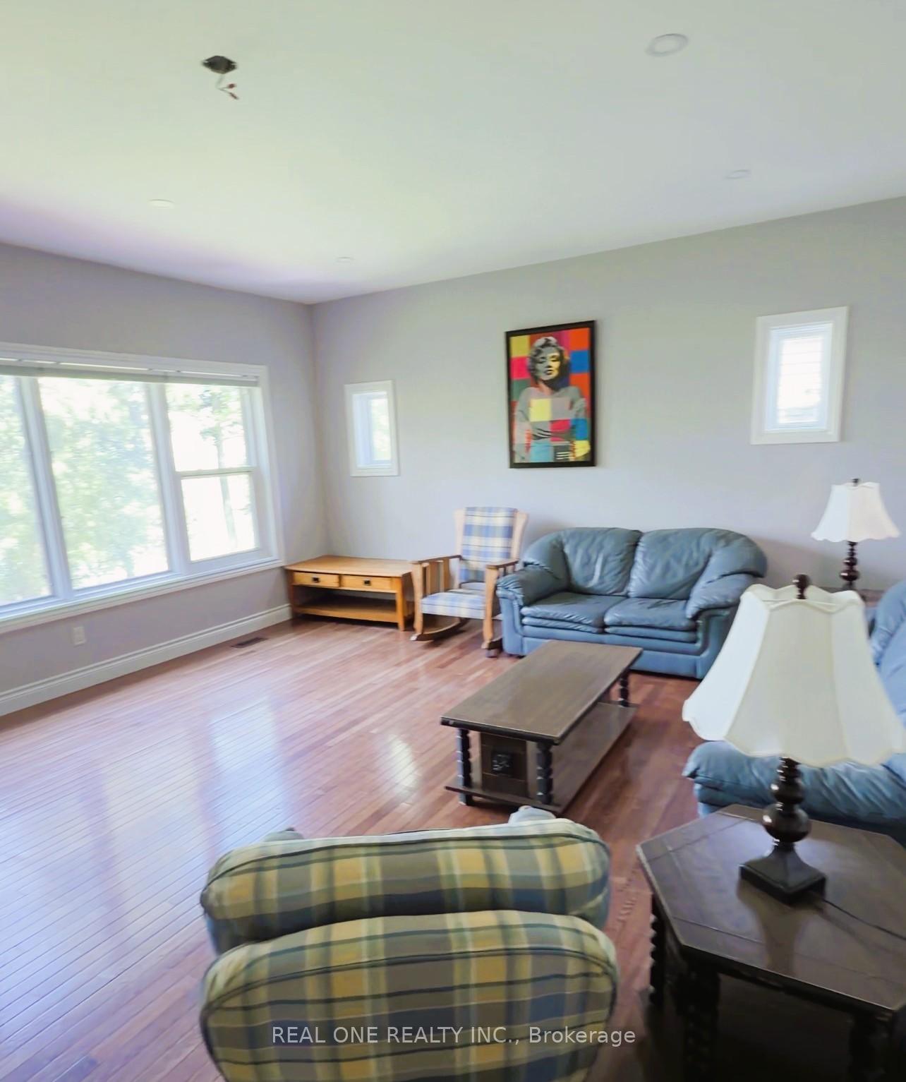 Photo 14 of Unit A, 86 Morrison Avenue, Brock, Beaverton — HOMEH