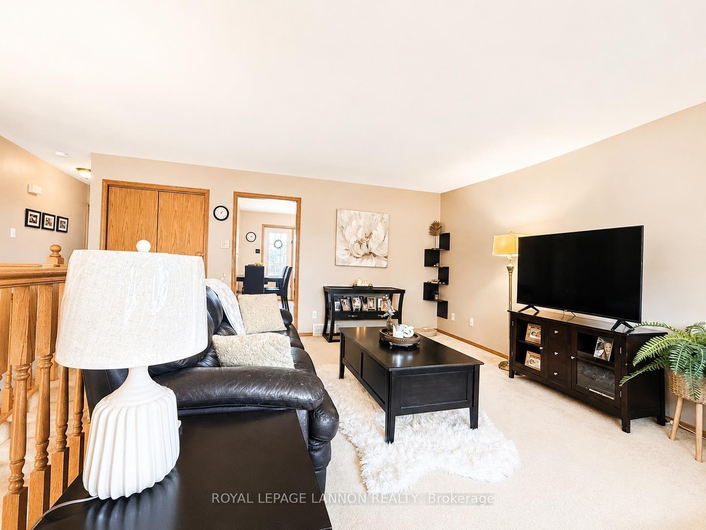 Photo 12 of 312 Caribou Crescent, Thunder Bay, Parkdale — HOMEH