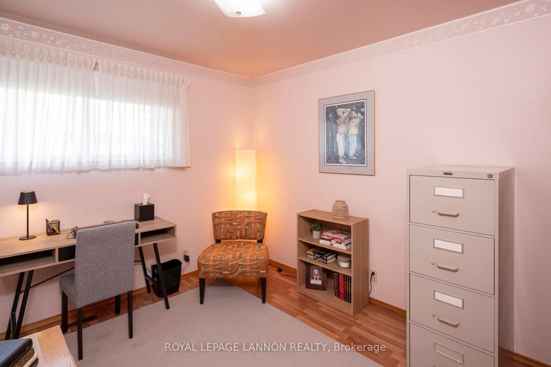 Photo 25 of 139 Clarkson Street S, Thunder Bay, Forest Park — HOMEH
