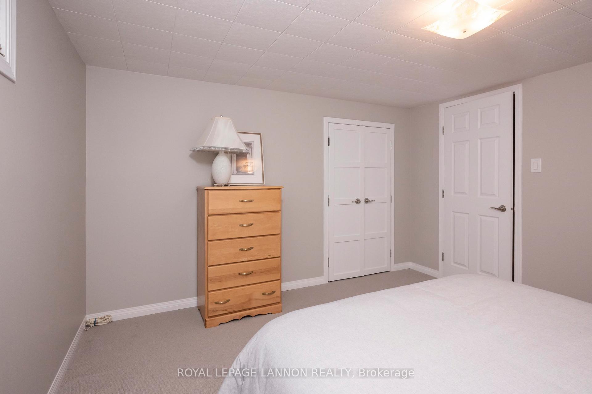Photo 34 of 139 Clarkson Street S, Thunder Bay, Forest Park — HOMEH