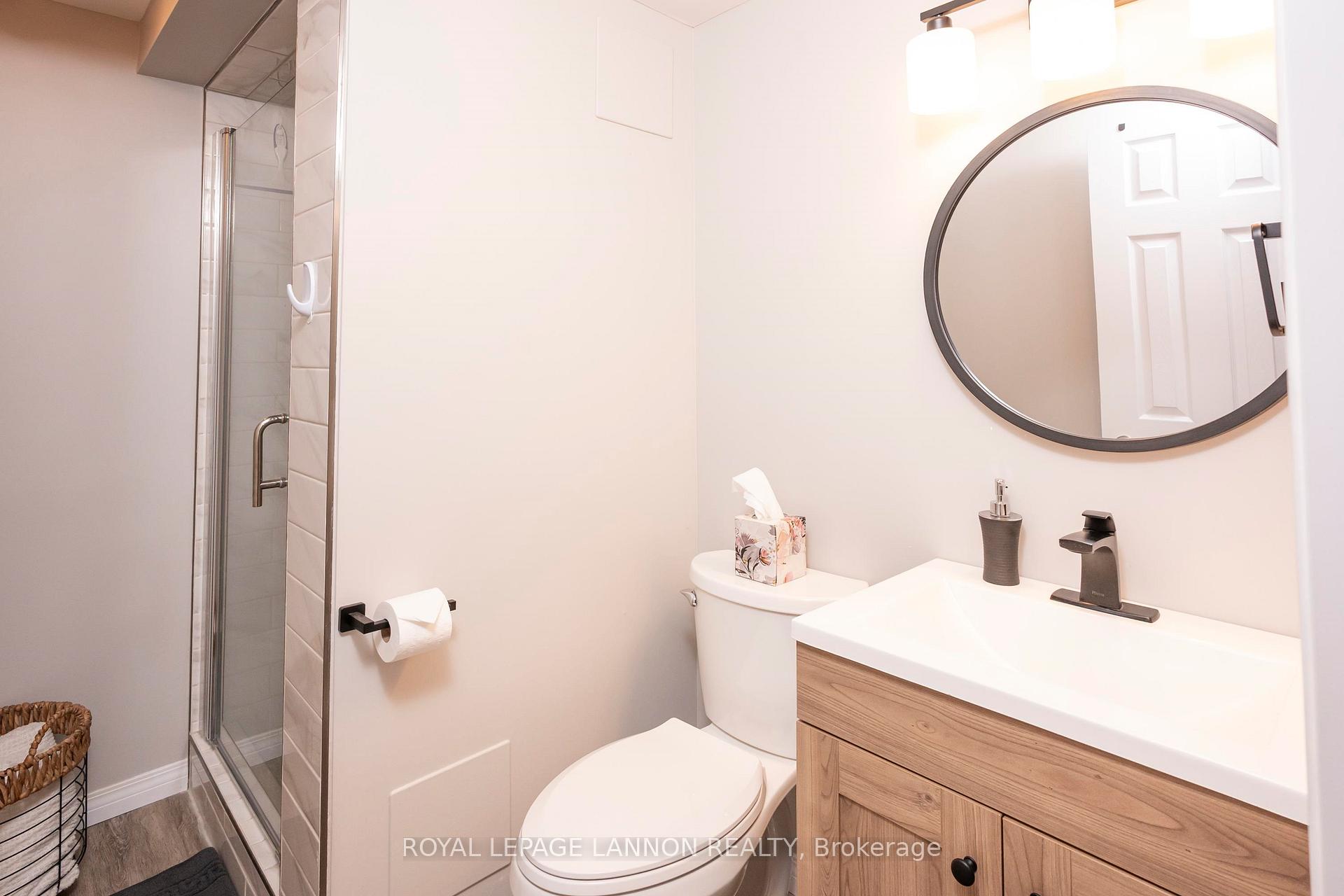 Photo 36 of 139 Clarkson Street S, Thunder Bay, Forest Park — HOMEH