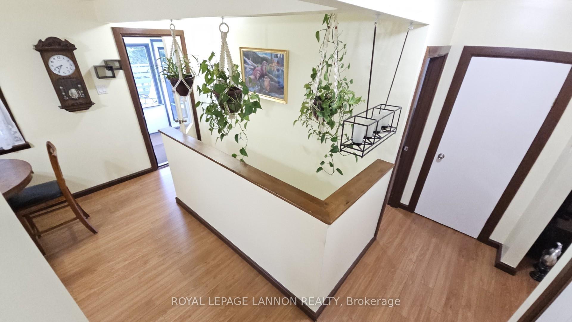 Photo 13 of 403 Arundel Street, Thunder Bay, Current River — HOMEH