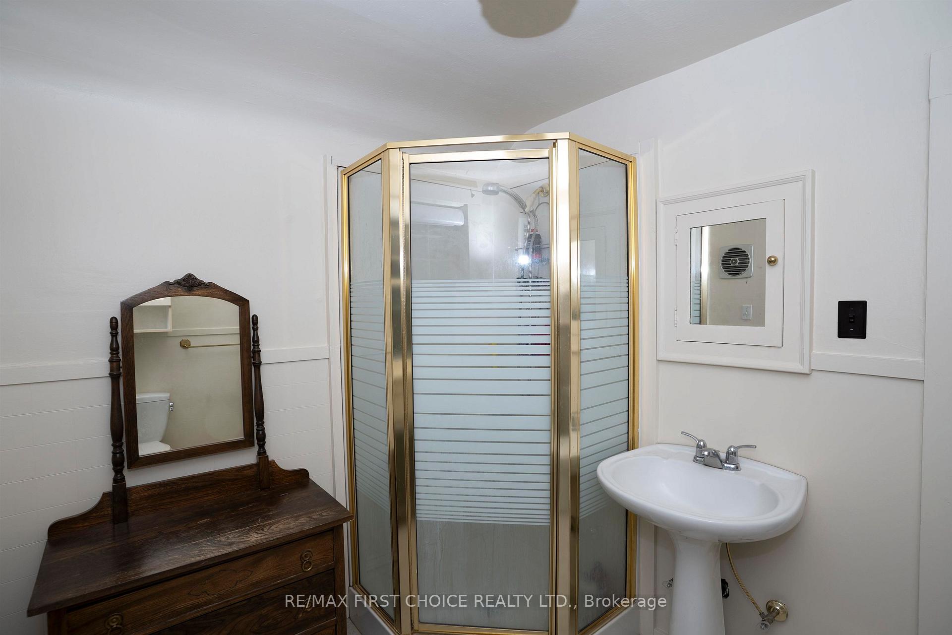 Photo 40 of 43 Summit Avenue, Thunder Bay, Mariday Heights — HOMEH