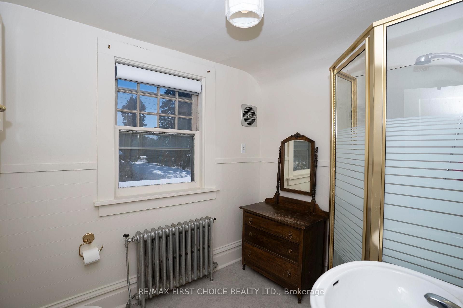 Photo 41 of 43 Summit Avenue, Thunder Bay, Mariday Heights — HOMEH
