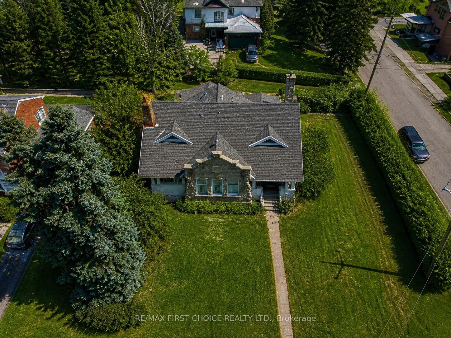 Photo 48 of 43 Summit Avenue, Thunder Bay, Mariday Heights — HOMEH