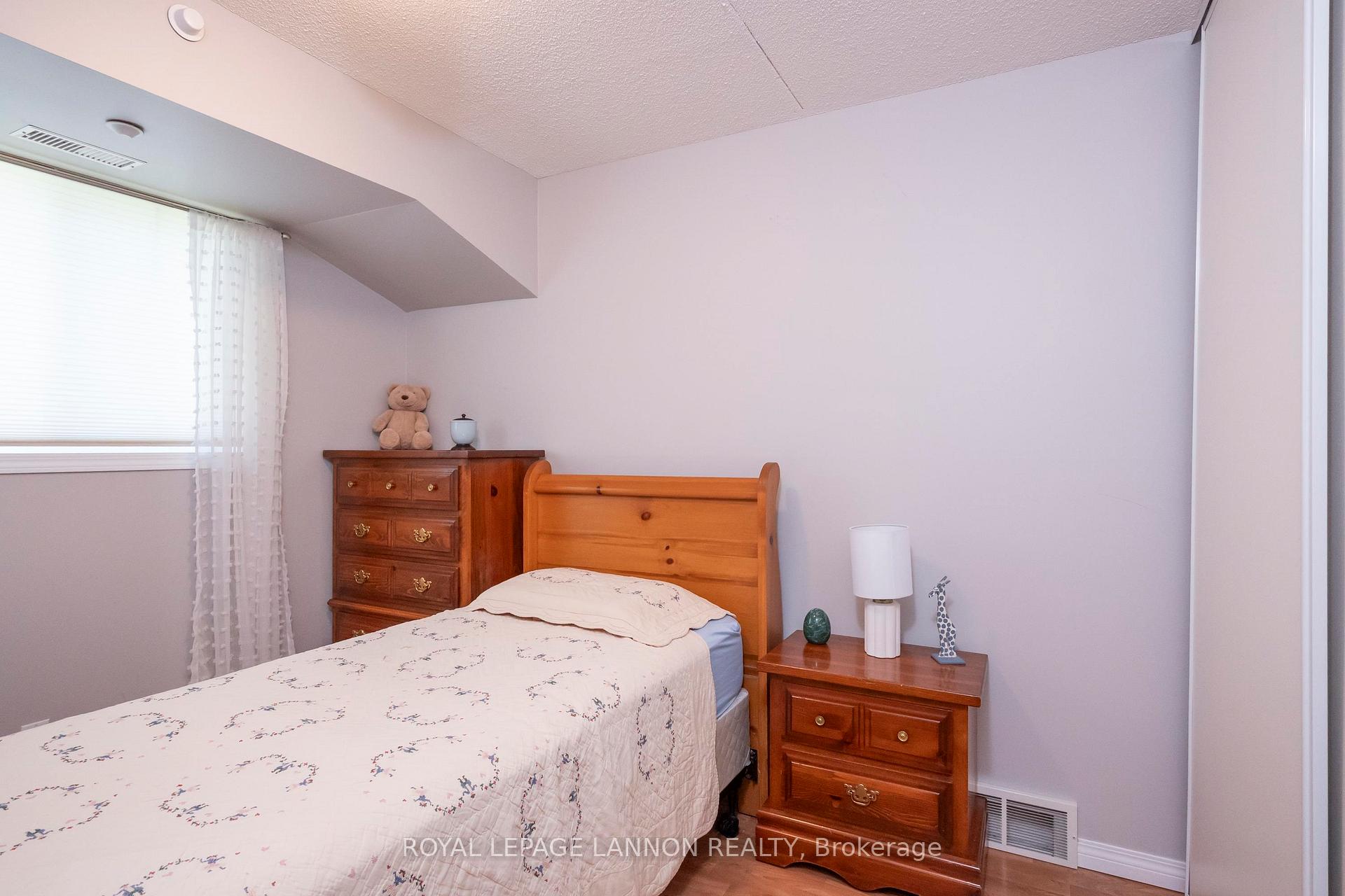 Photo 20 of 101 - 620 Red River Road, Thunder Bay, College Heights — HOMEH