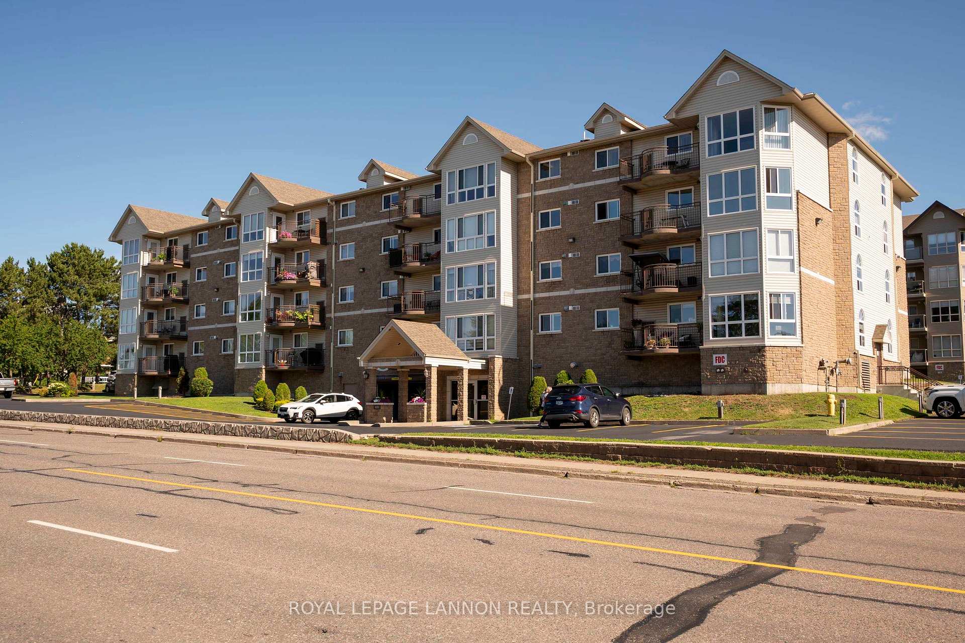 Photo 36 of 101 - 620 Red River Road, Thunder Bay, College Heights — HOMEH