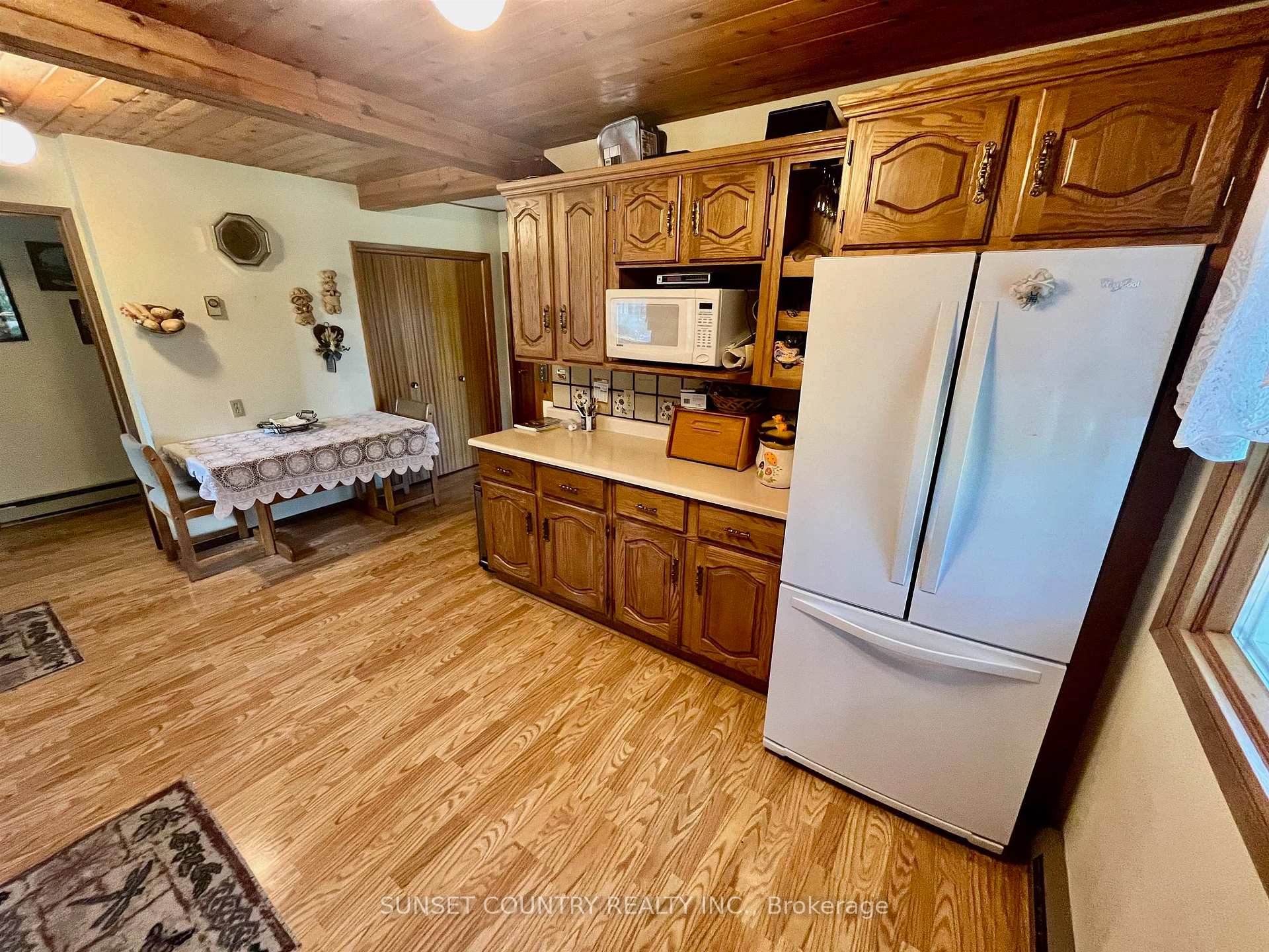 Photo 5 of 71 Lakeview Road, Dryden, Thunder Lake — HOMEH
