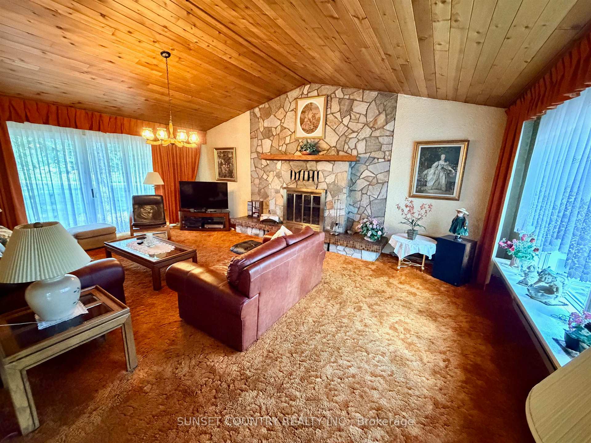 Photo 7 of 71 Lakeview Road, Dryden, Thunder Lake — HOMEH