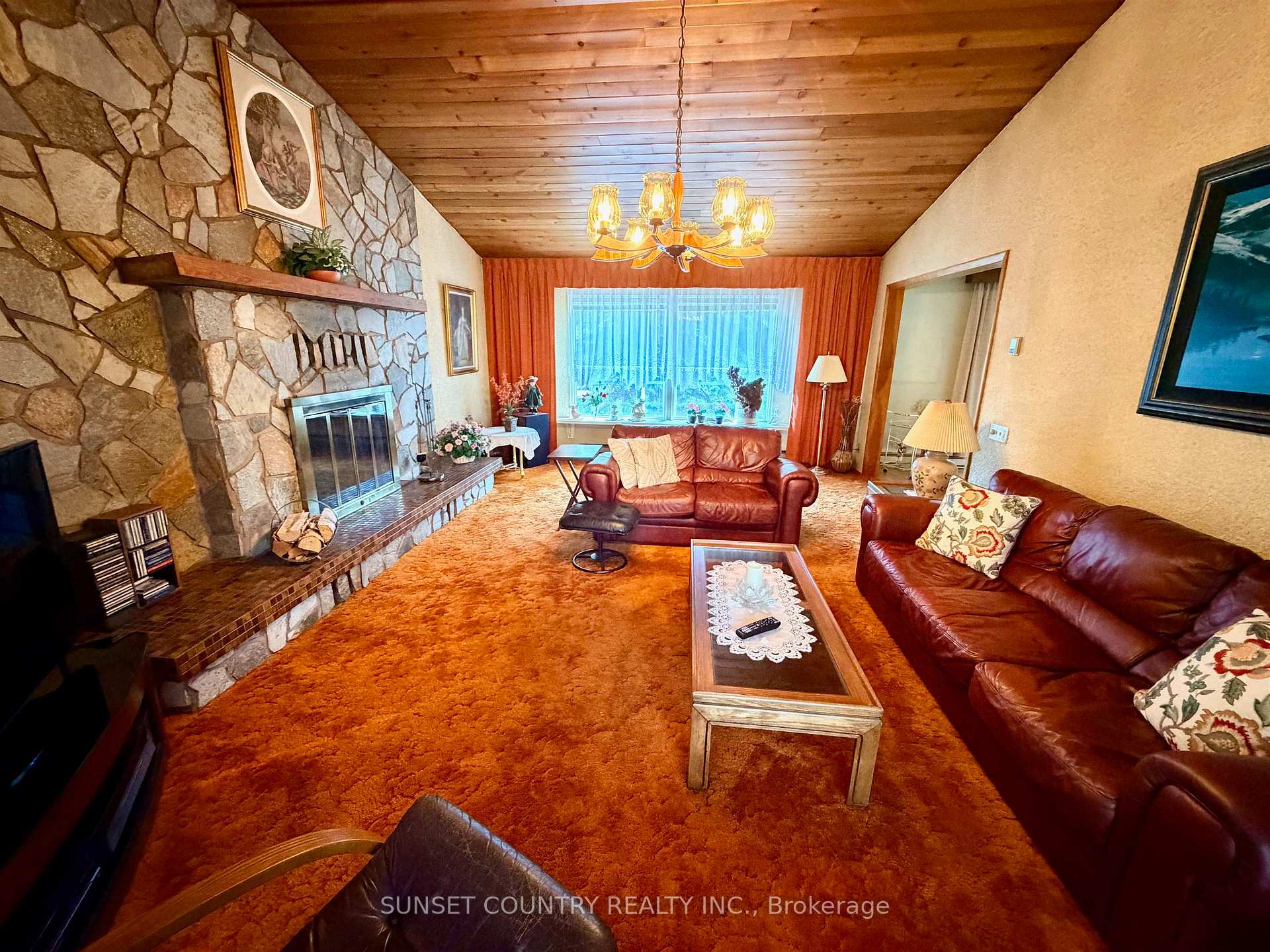 Photo 9 of 71 Lakeview Road, Dryden, Thunder Lake — HOMEH